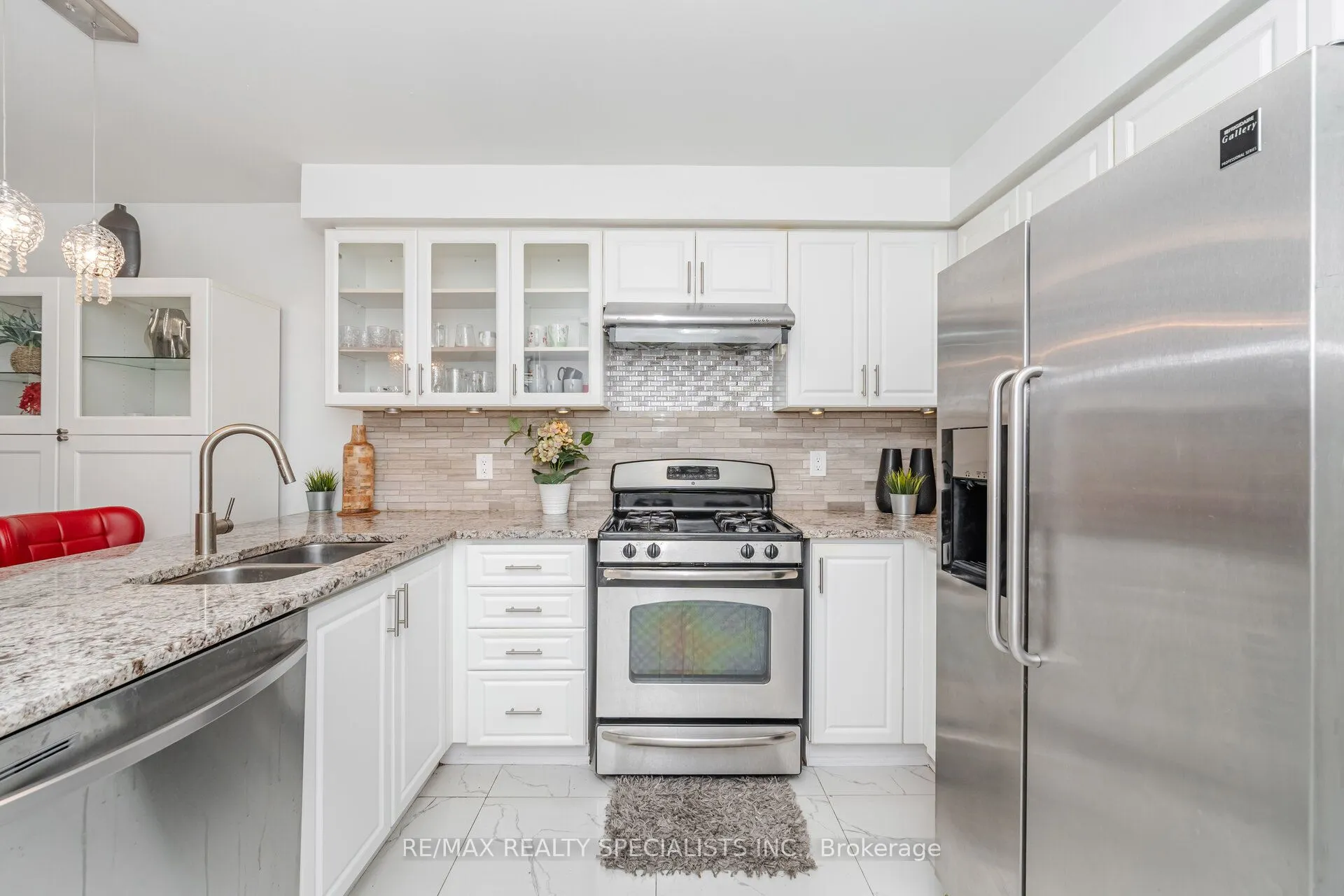 33 Asterwind Crescent