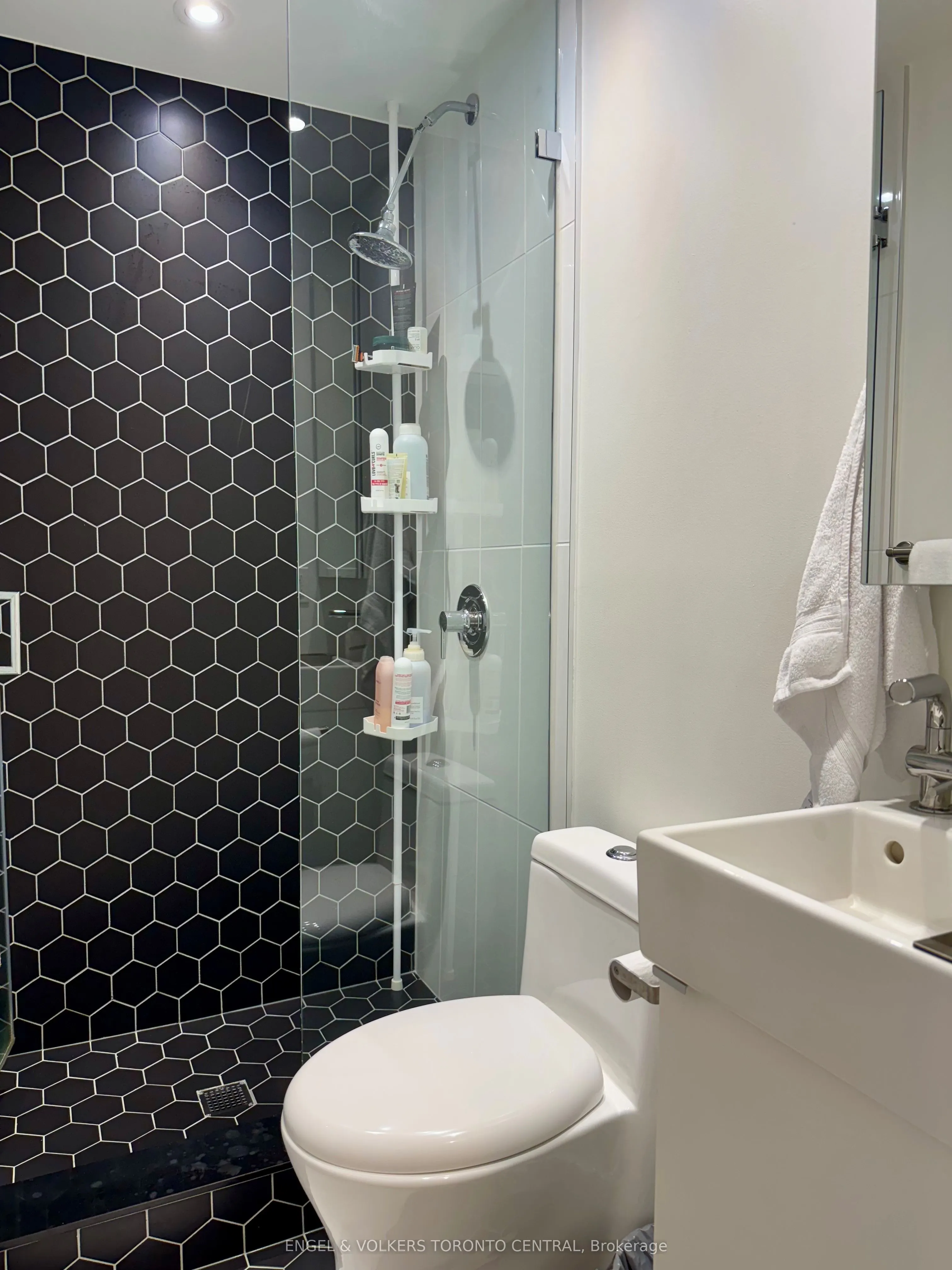 1555 Bloor Street W, #1