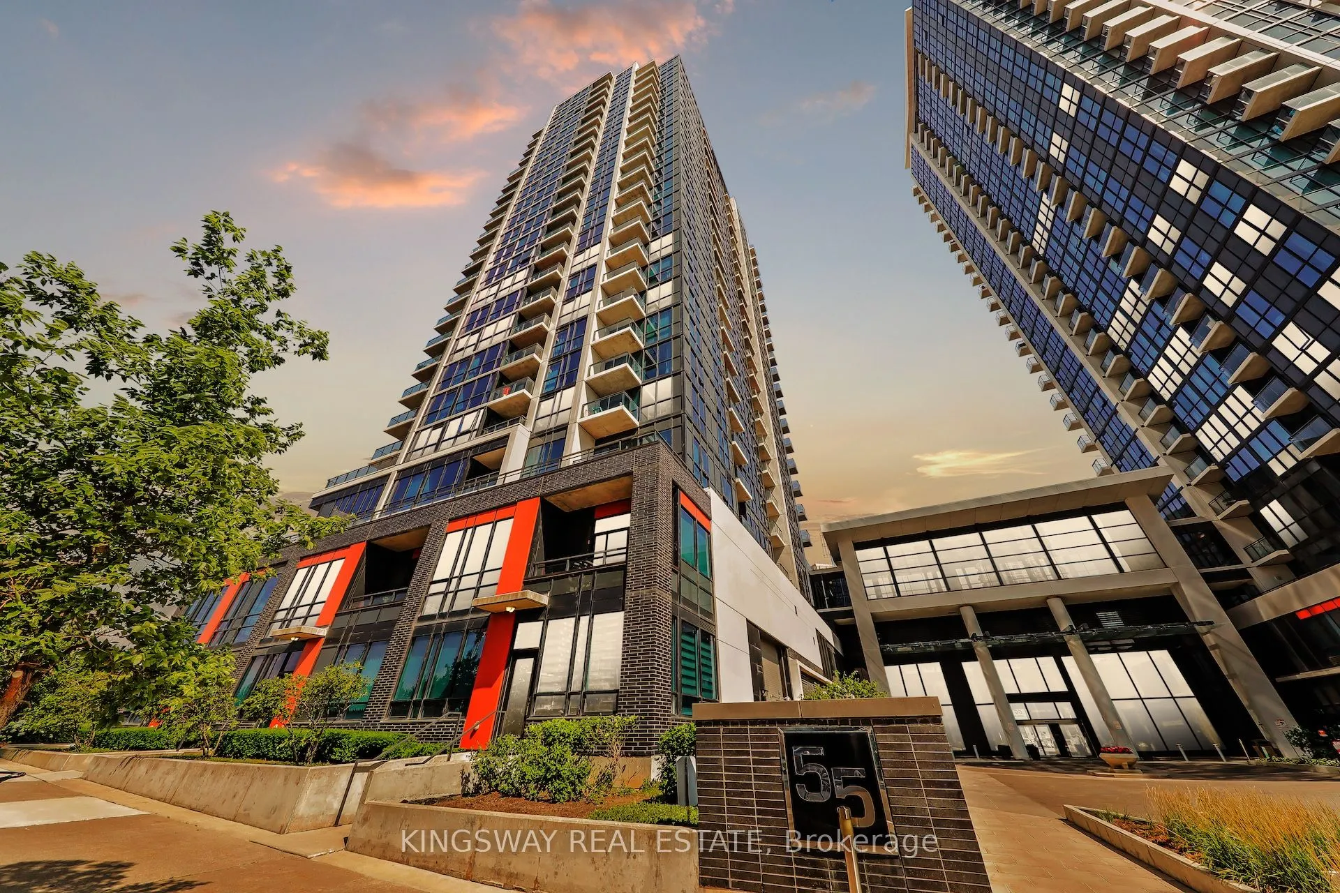 55 Eglinton Avenue W, #1003
