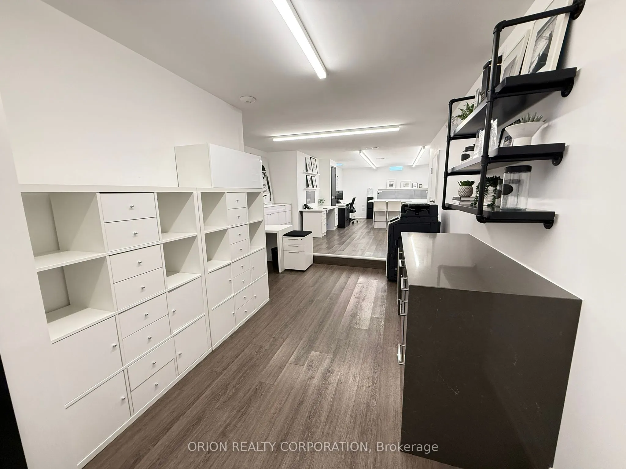 1149 Lakeshore Road E, #L1