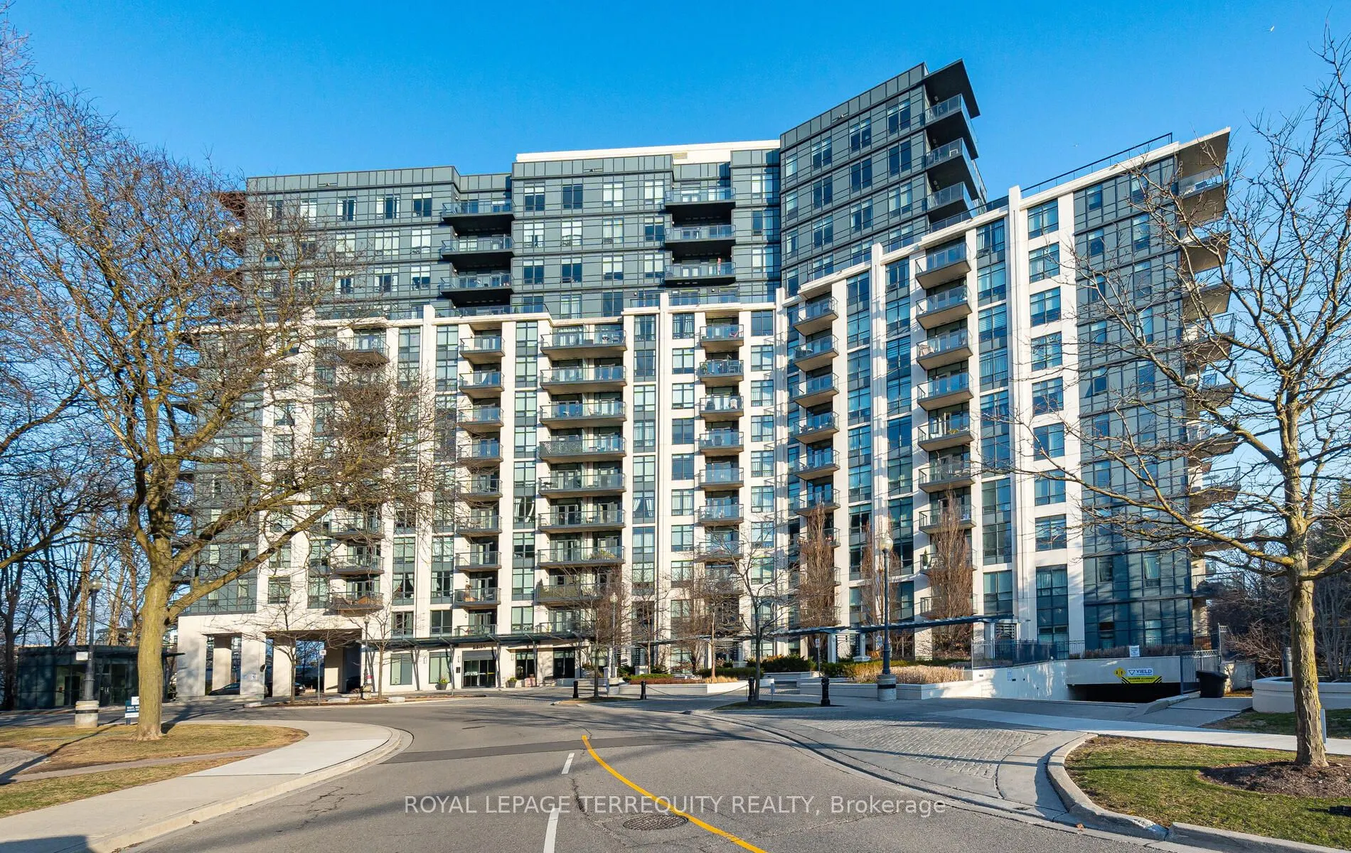 1135 Royal York Road, #1302