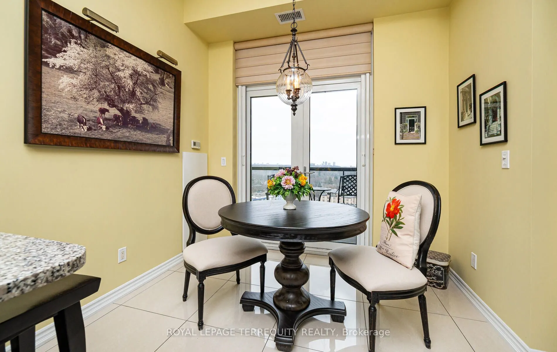 1135 Royal York Road, #1302
