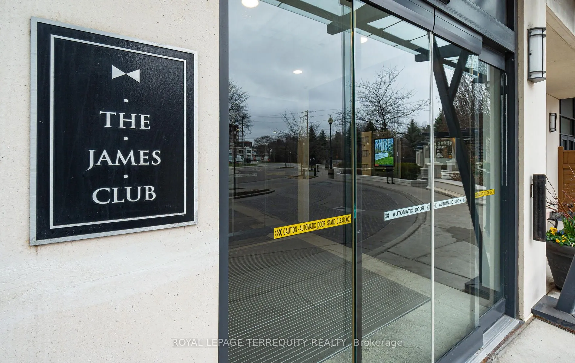 1135 Royal York Road, #1302