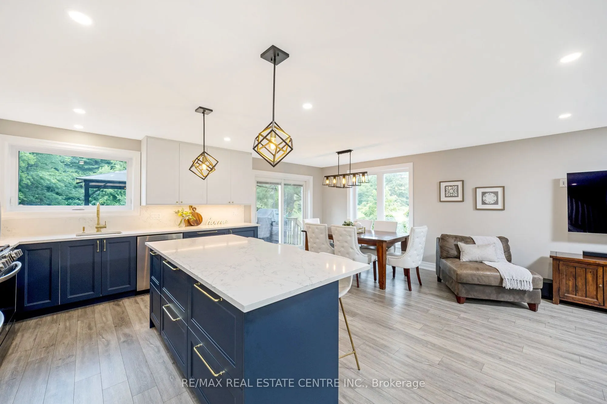 3083 Limestone Road