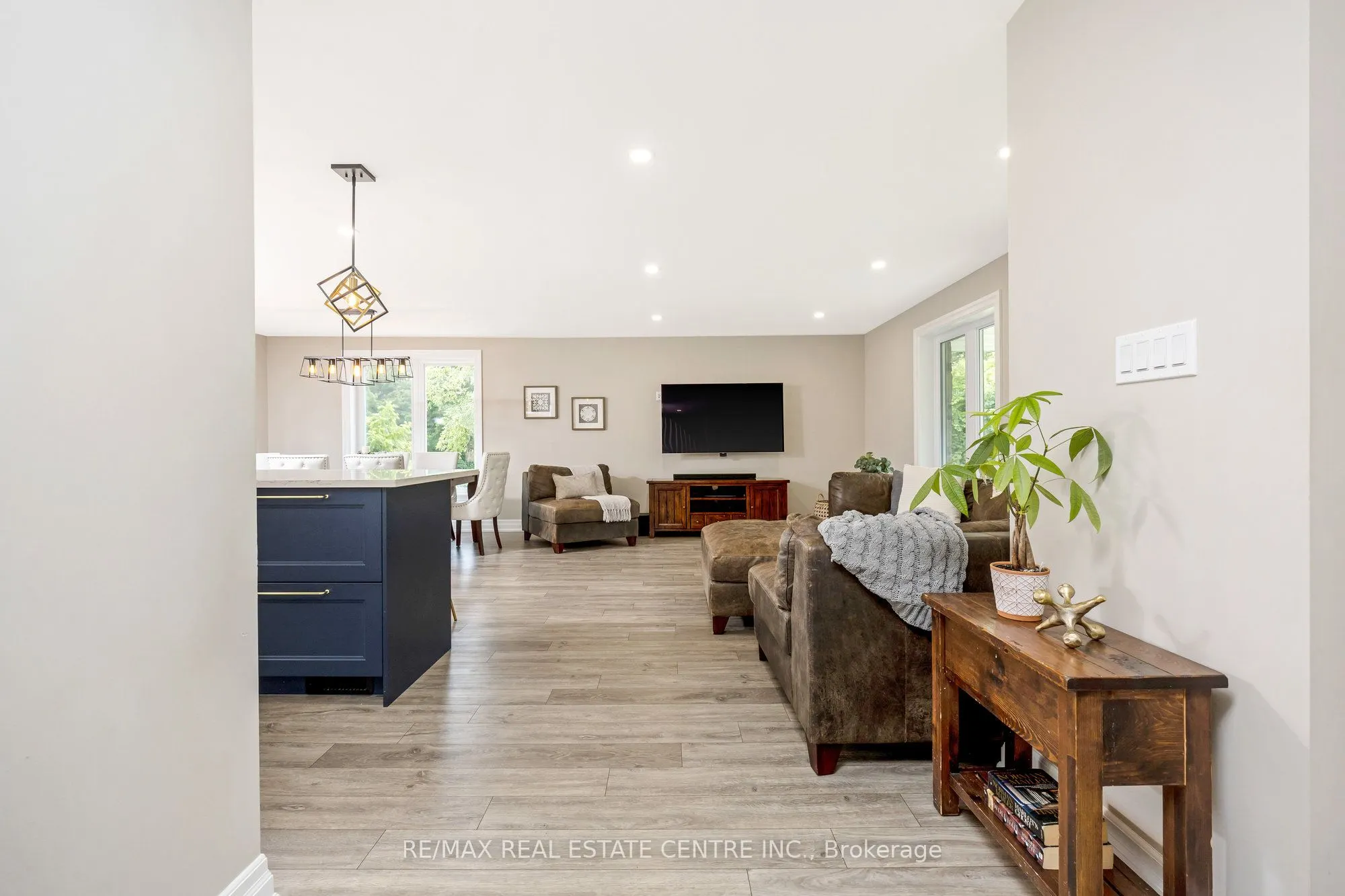 3083 Limestone Road