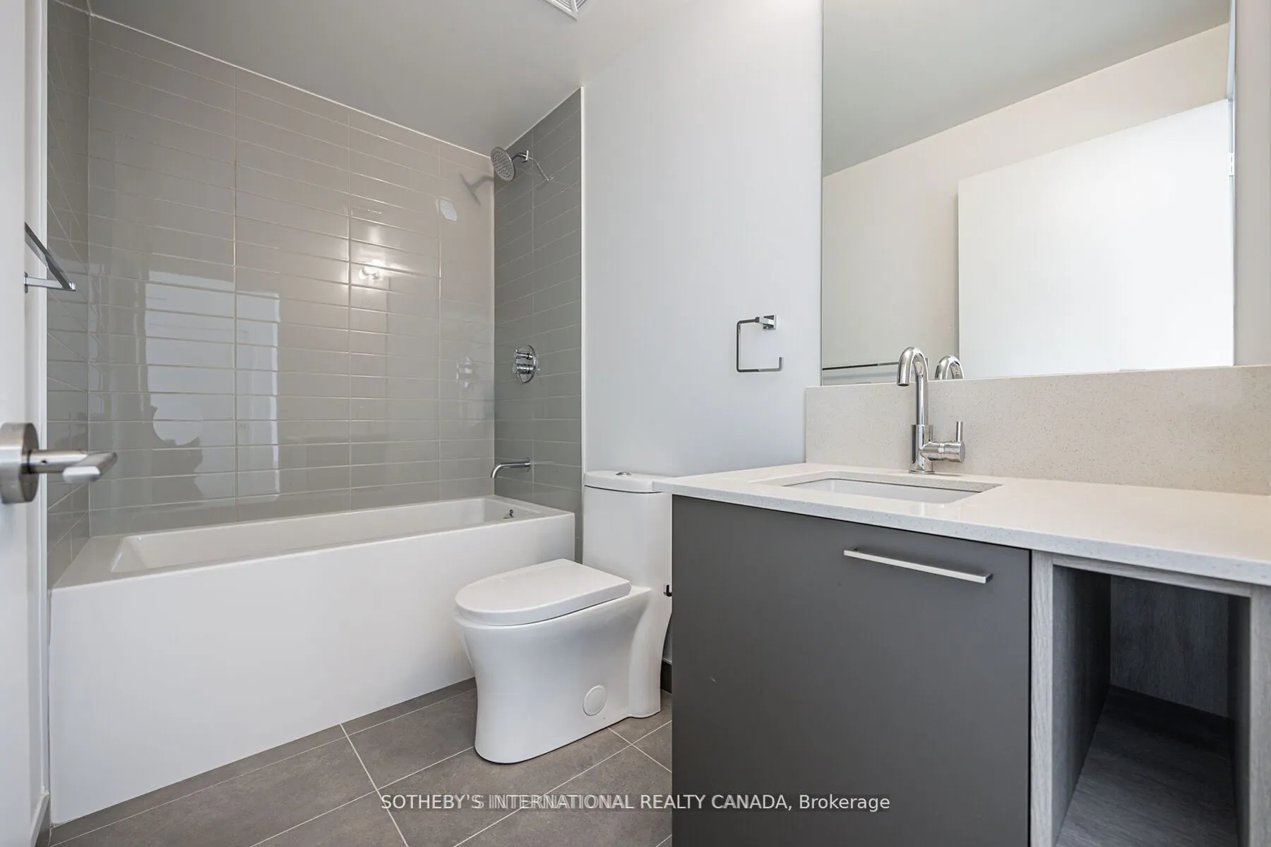 3005 Pine Glen Road S, #809