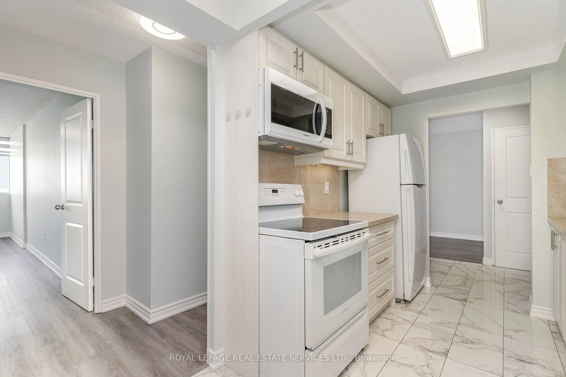 3100 Kirwin Avenue, #2905