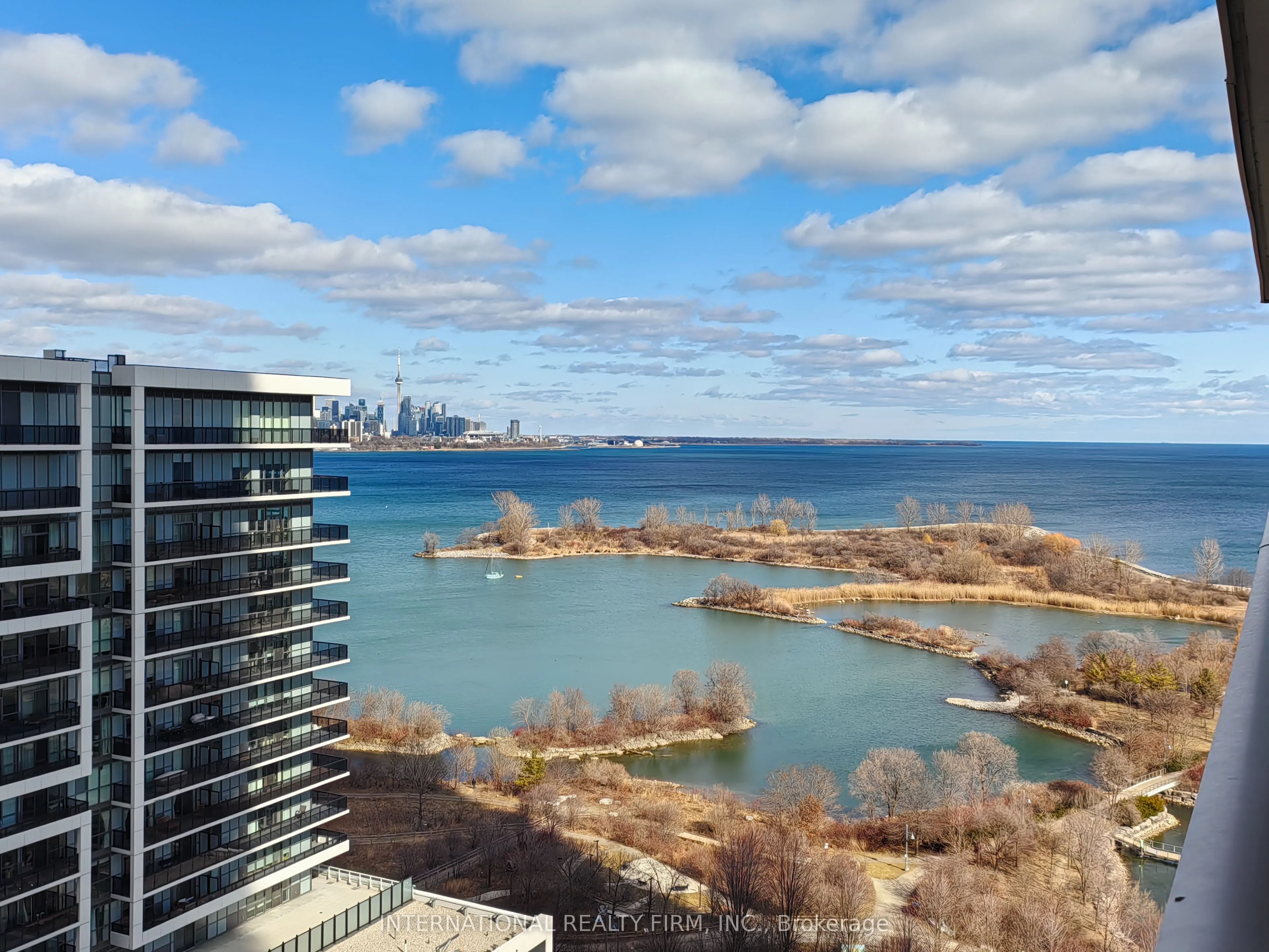33 Shore Breeze Drive, #1608