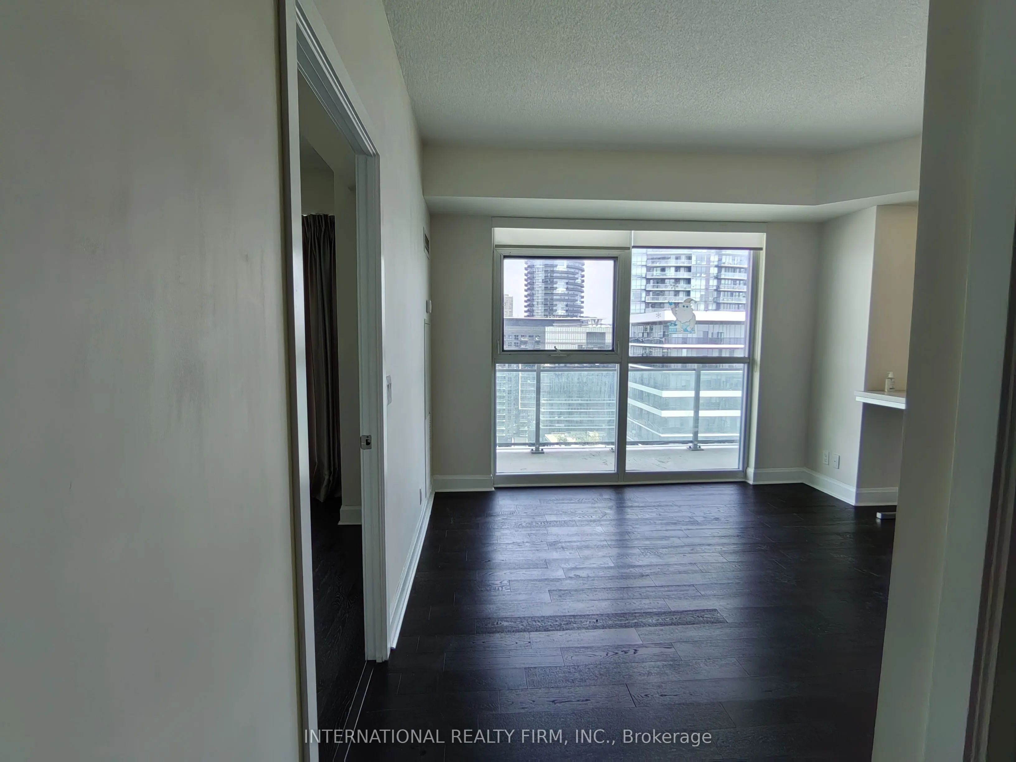 33 Shore Breeze Drive, #1608