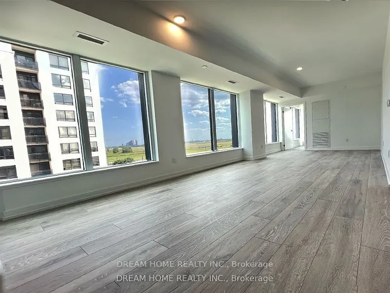 1100 Sheppard Avenue W, #912