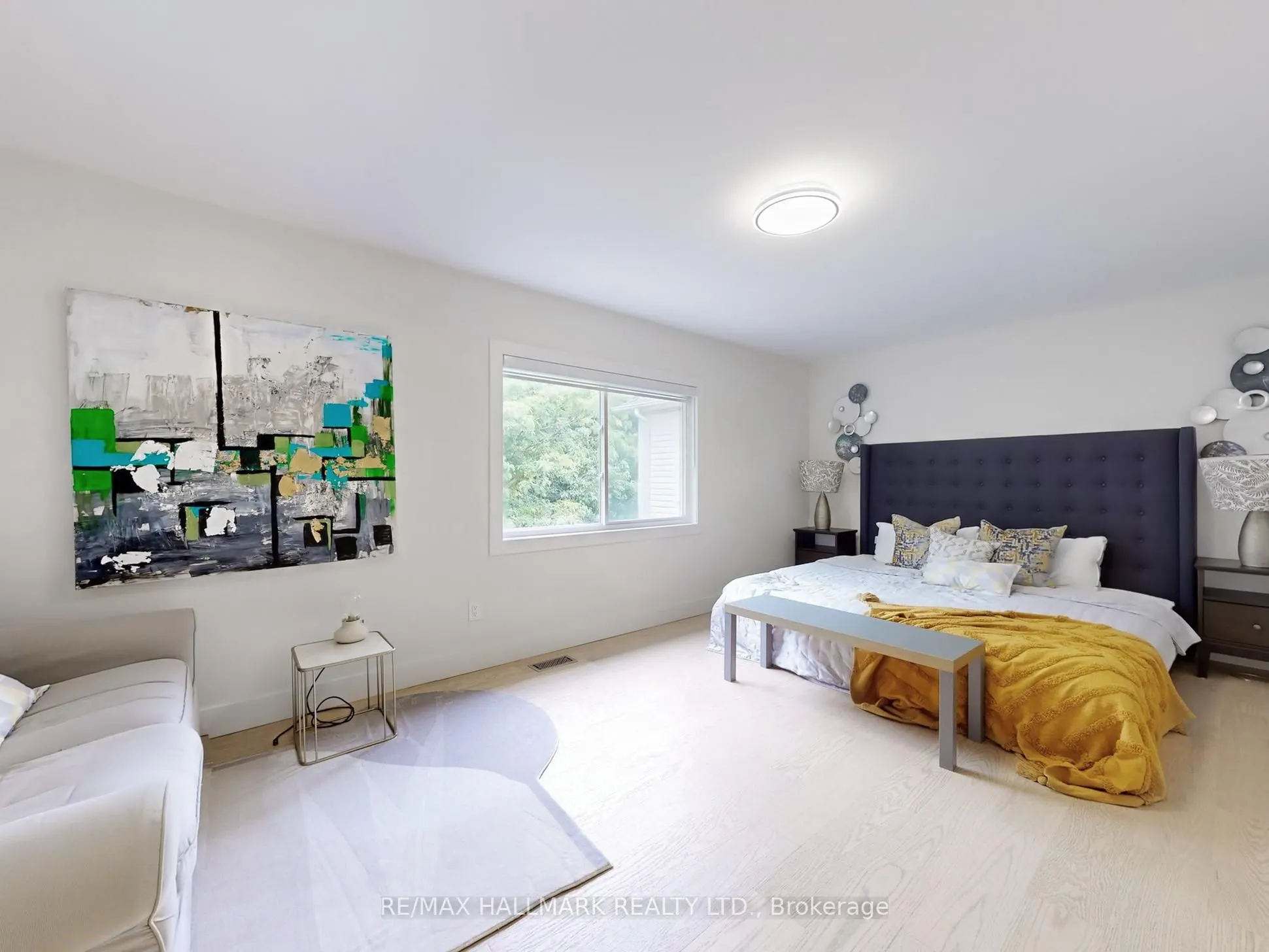 1043 Freeman Trail