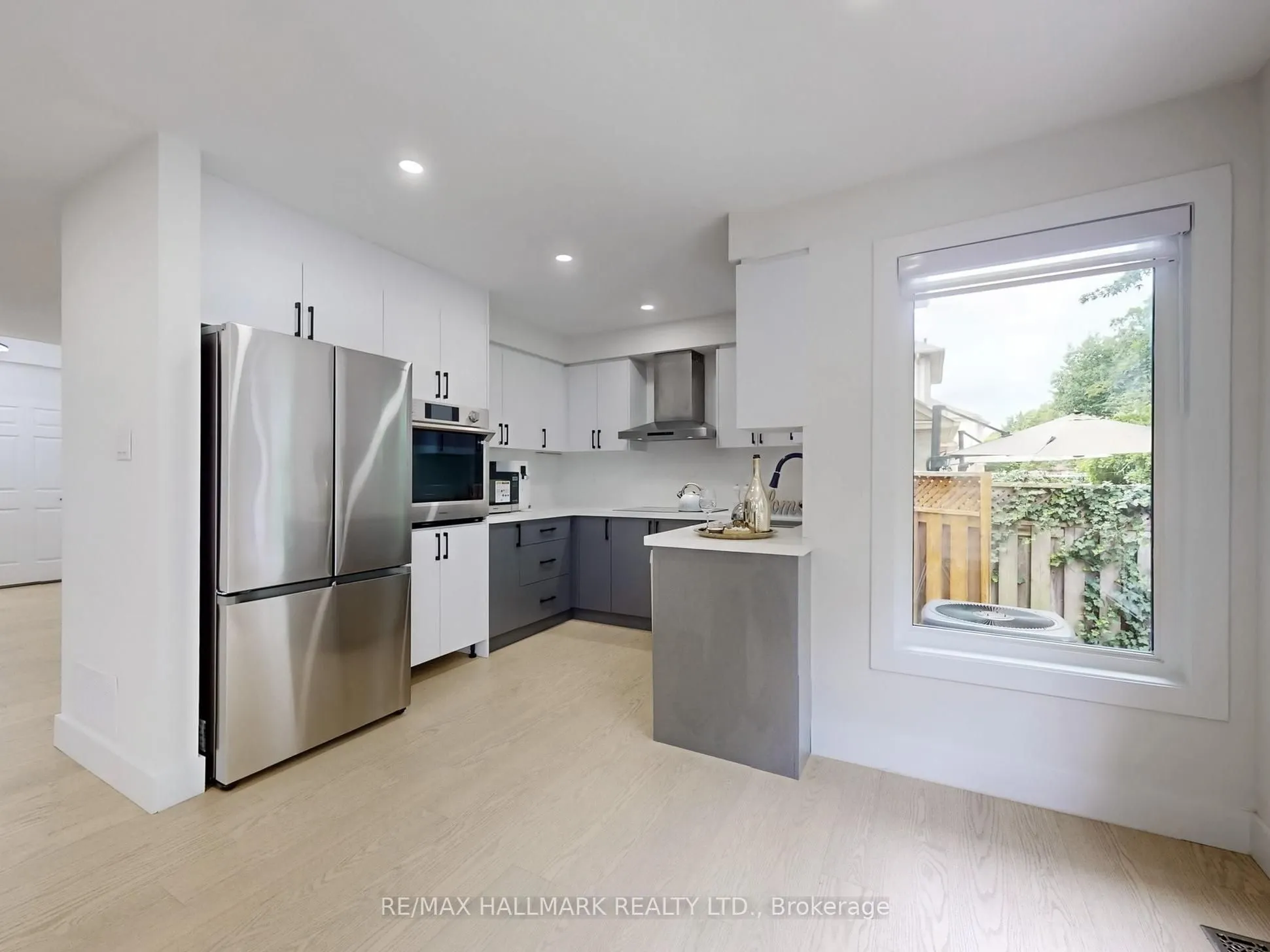 1043 Freeman Trail