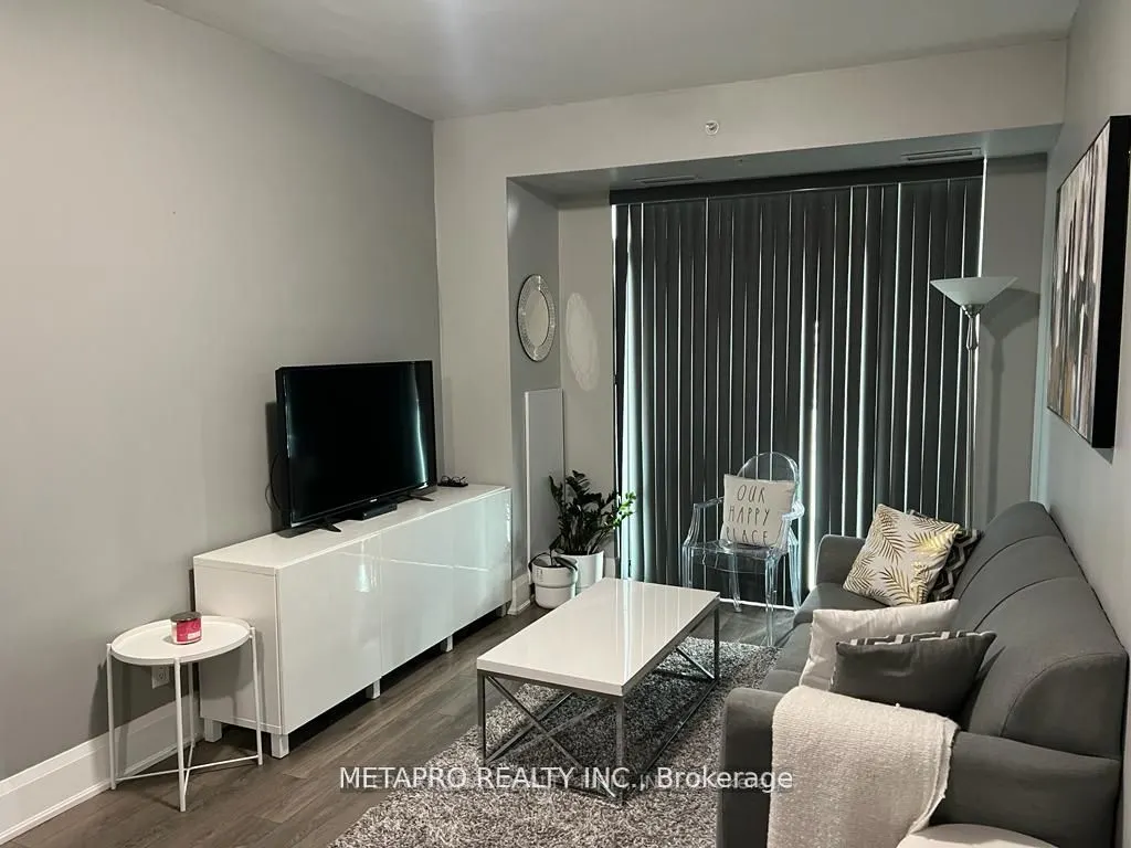 45 Yorkland Boulevard, #201