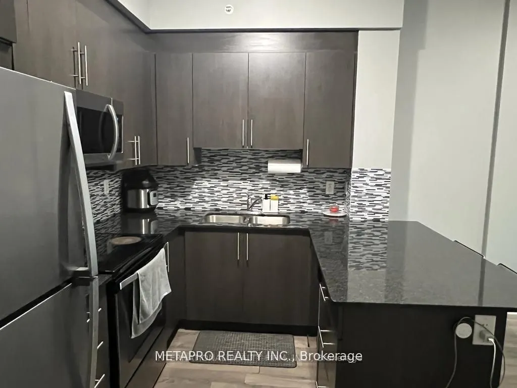 45 Yorkland Boulevard, #201