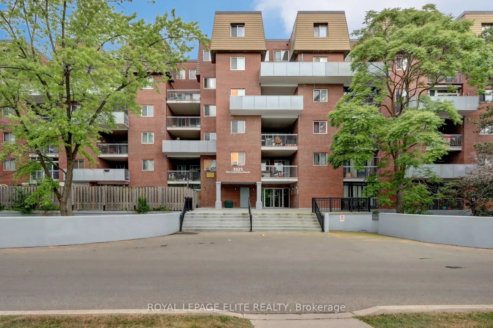 3025 THE CREDIT WOODLANDS, #238