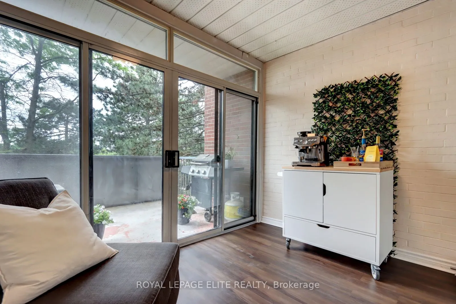 3025 THE CREDIT WOODLANDS, #238