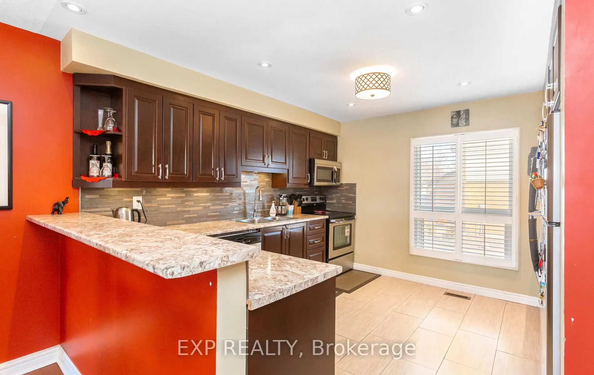 491 ONTARIO Street N, #65