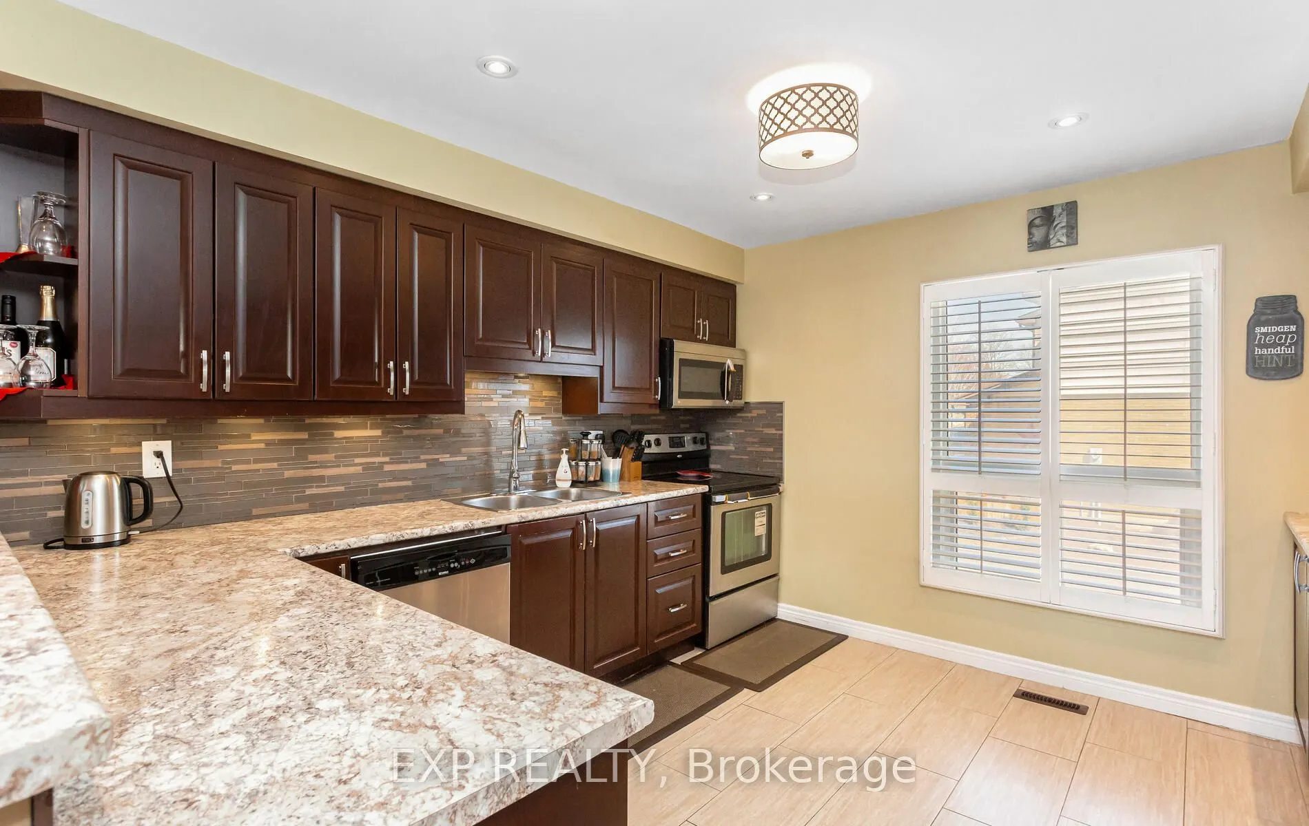 491 ONTARIO Street N, #65