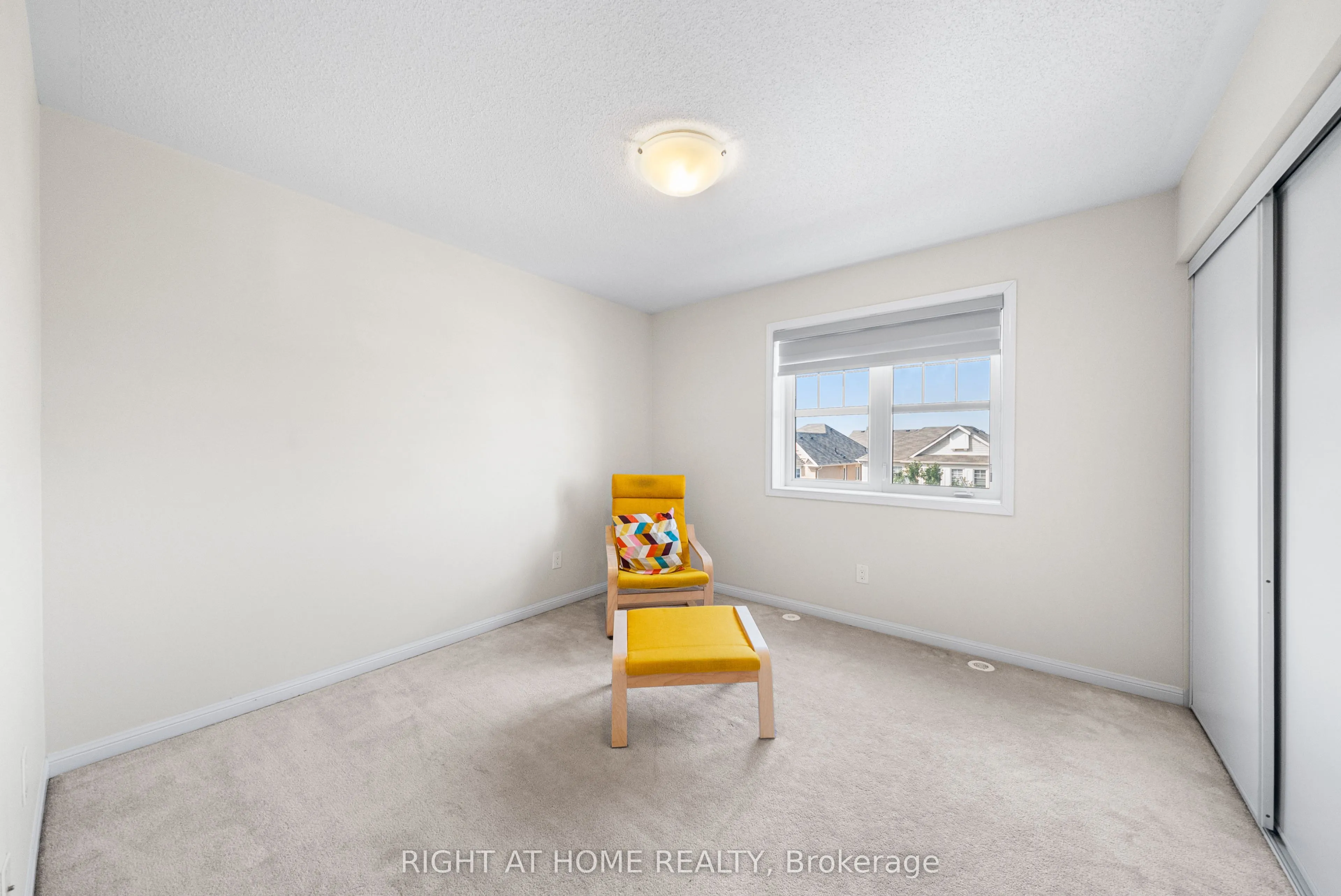 291 Woodley Crescent