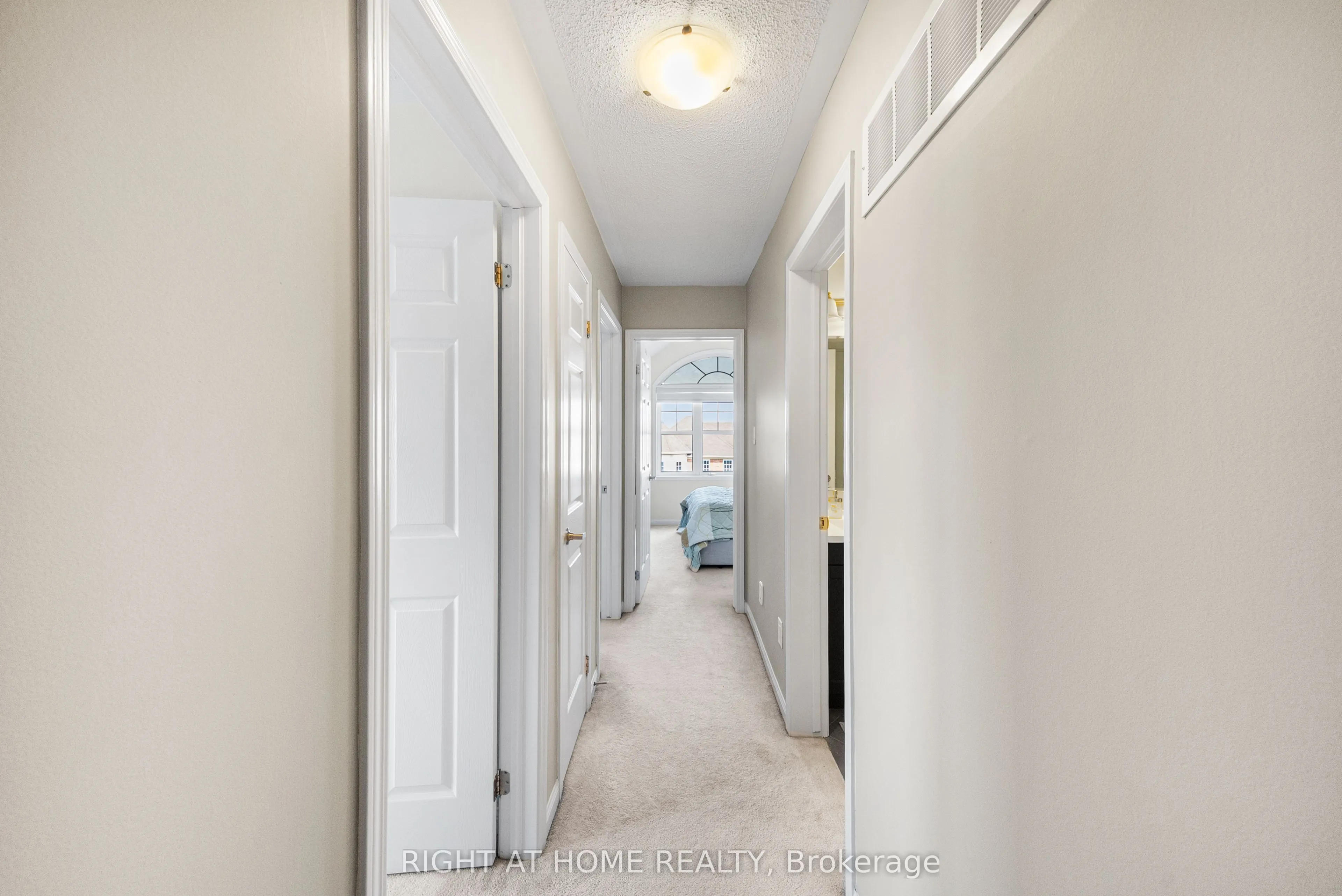 291 Woodley Crescent