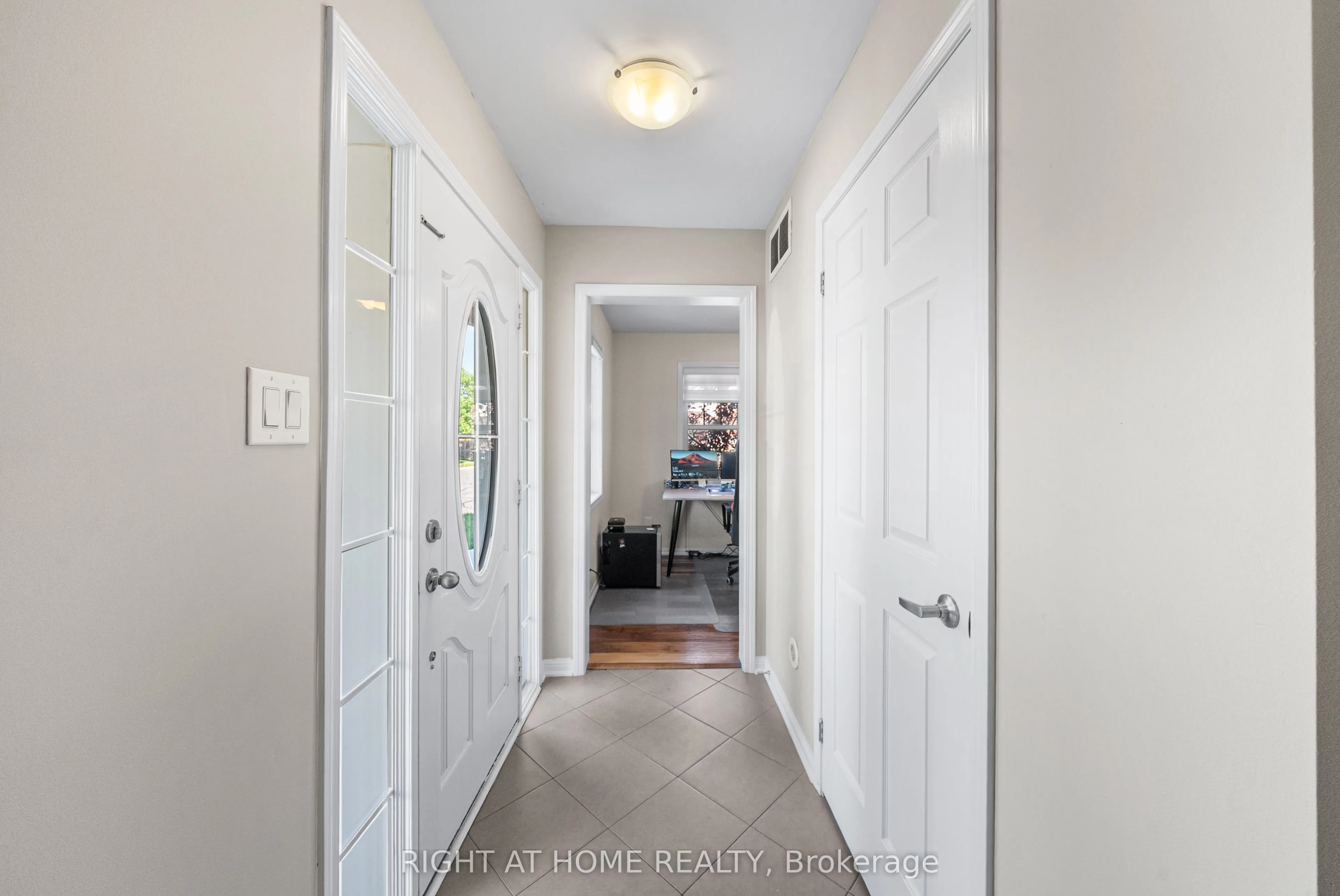291 Woodley Crescent