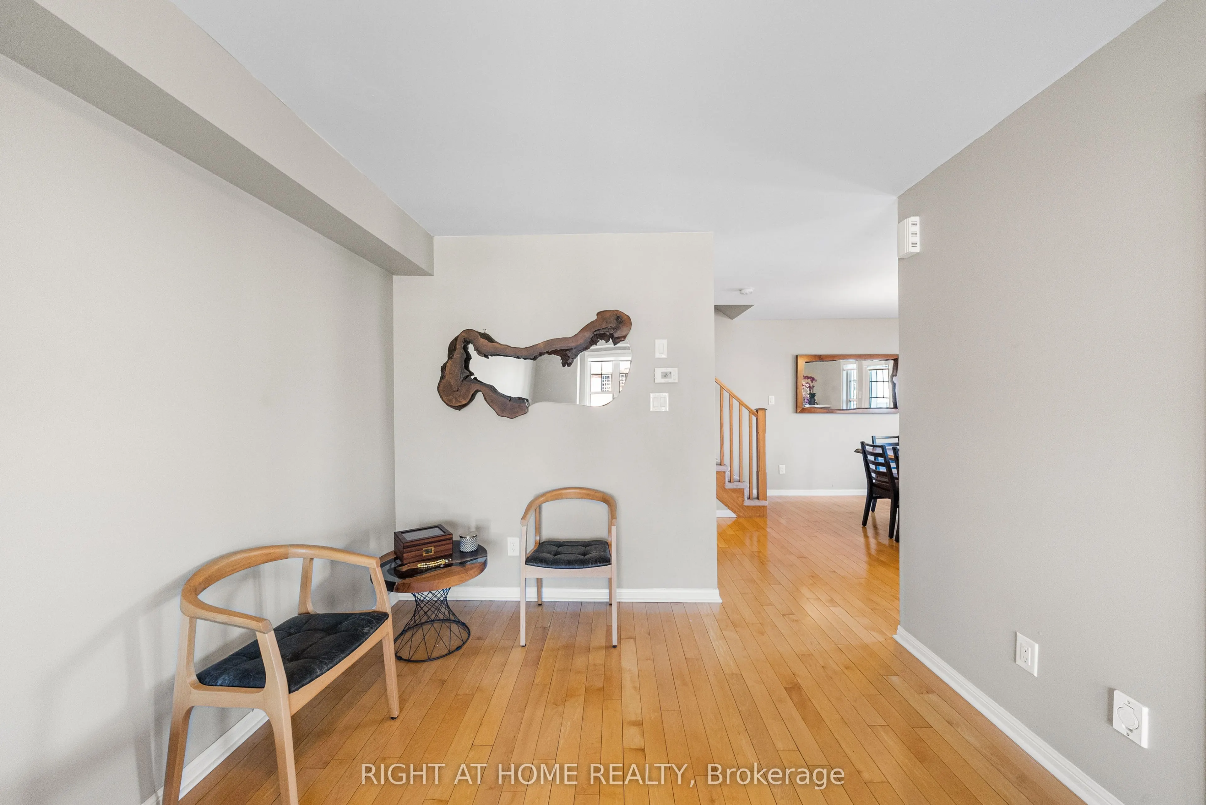 291 Woodley Crescent