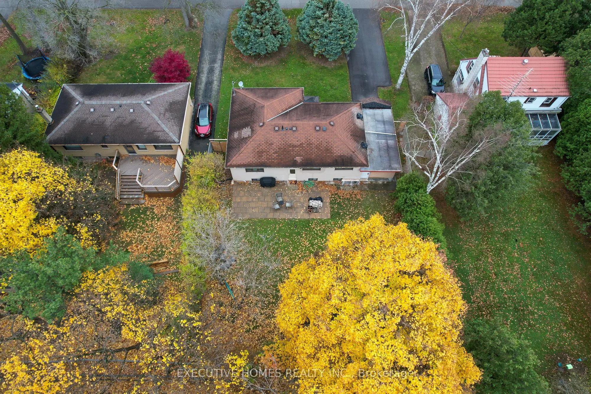 208 Glen Oak Drive