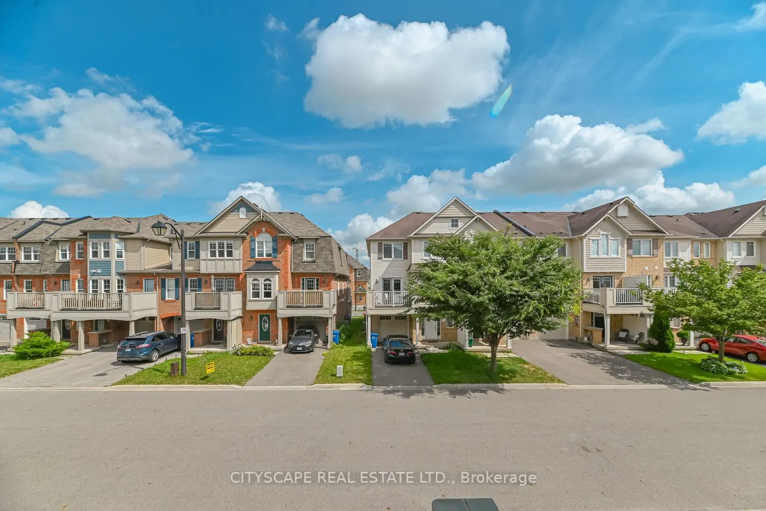 553 Pharo Point