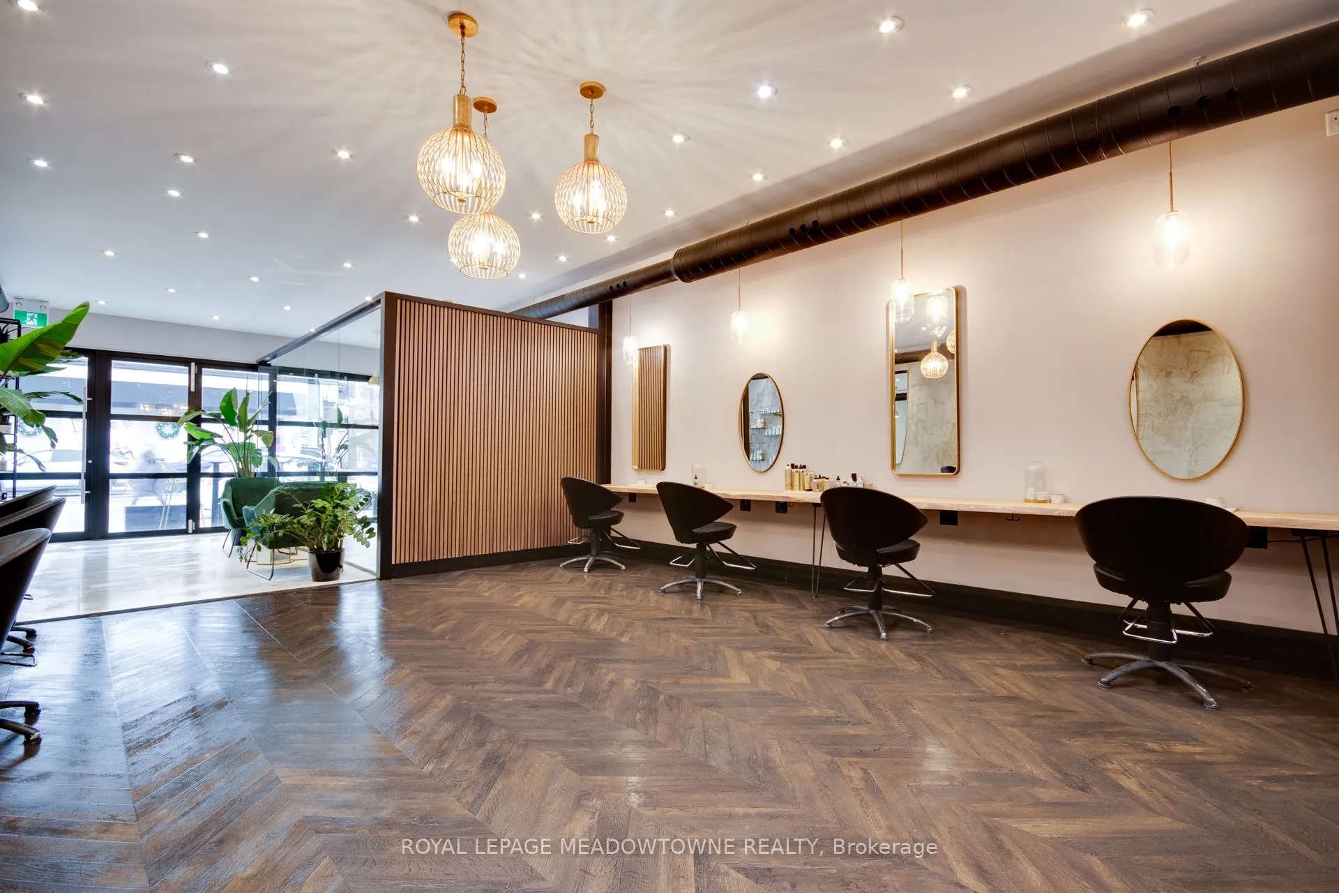 43 Main Street S, #ROOM A