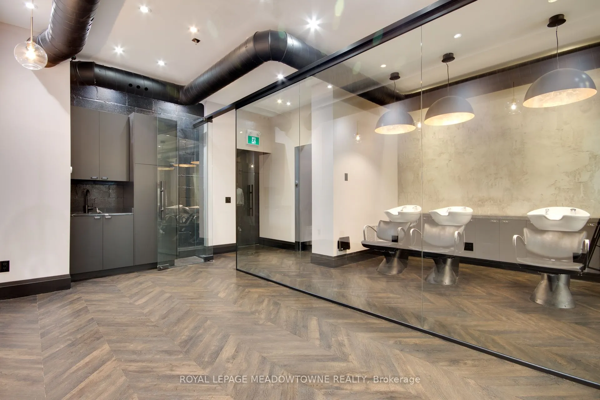 43 Main Street S, #ROOM A