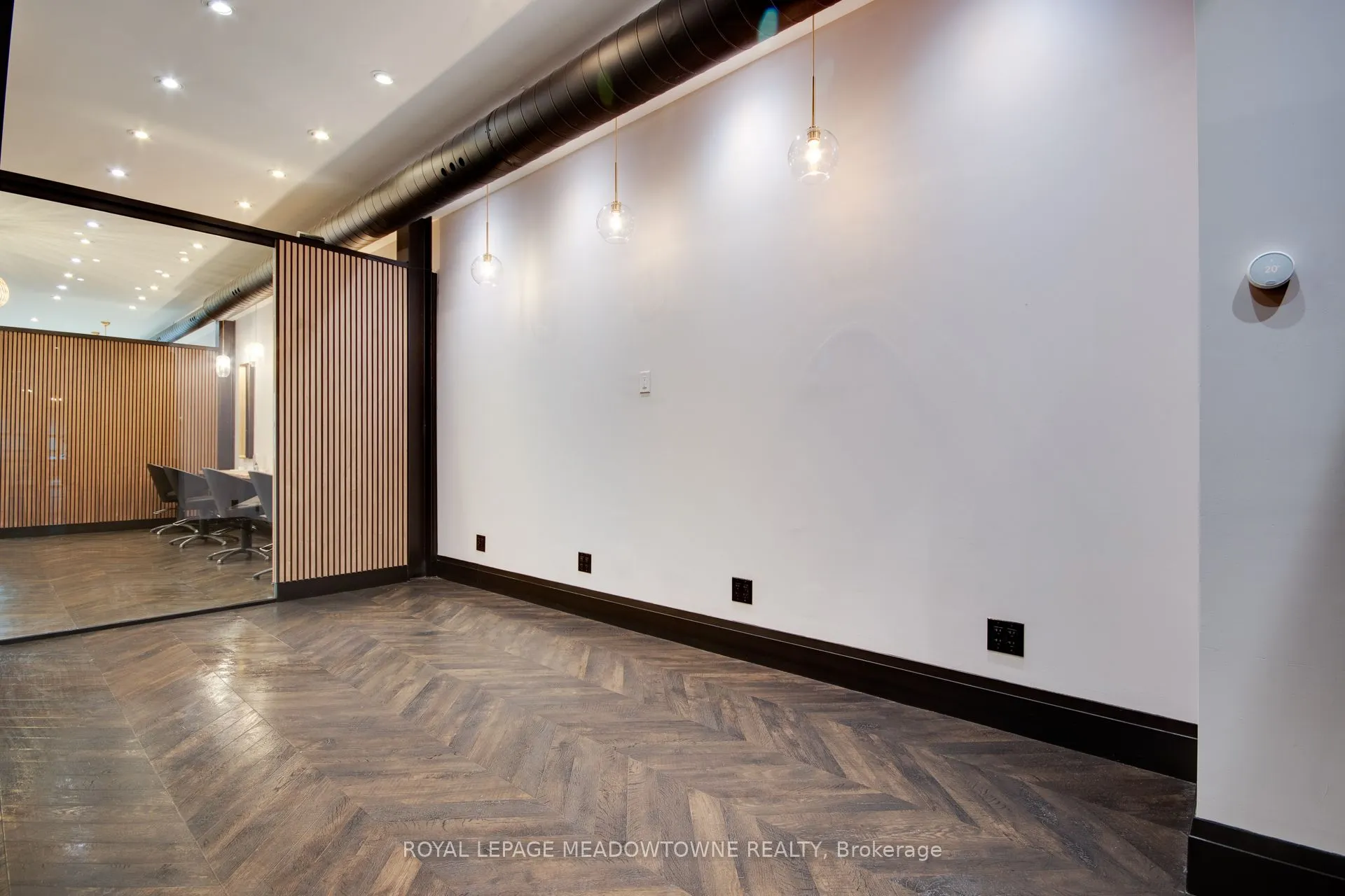 43 Main Street S, #ROOM A