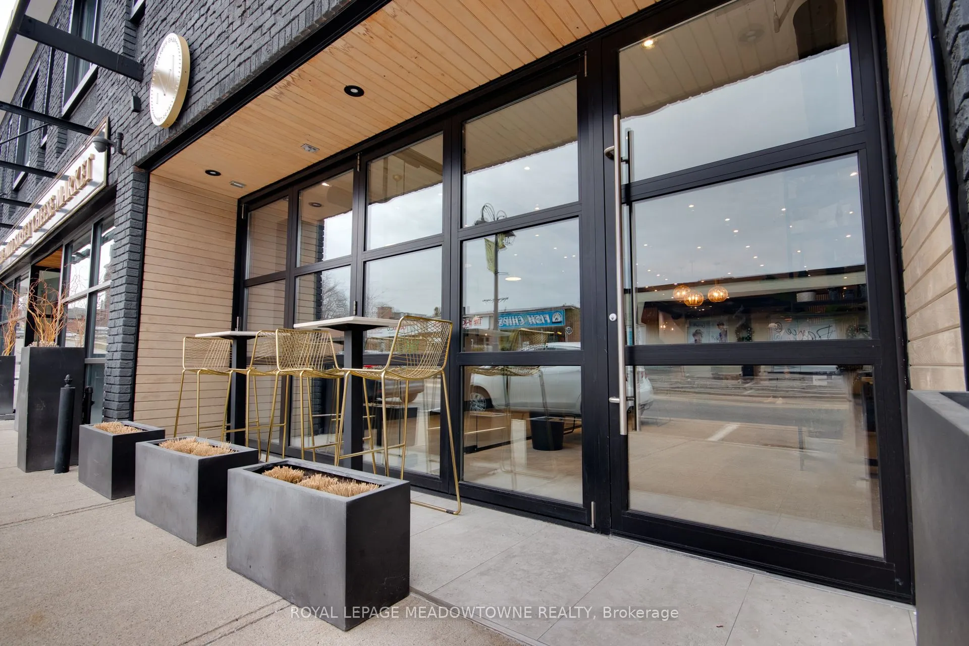43 Main Street S, #ROOM A