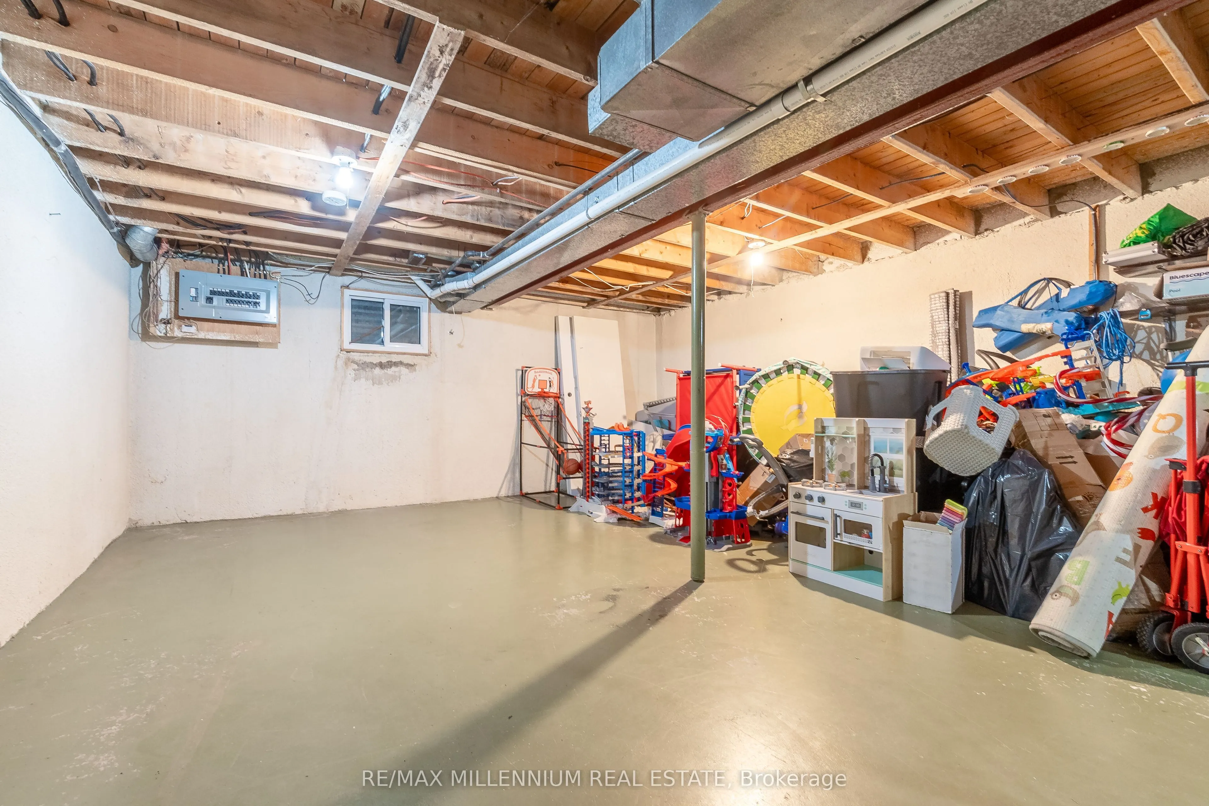 52 Village Court, #26