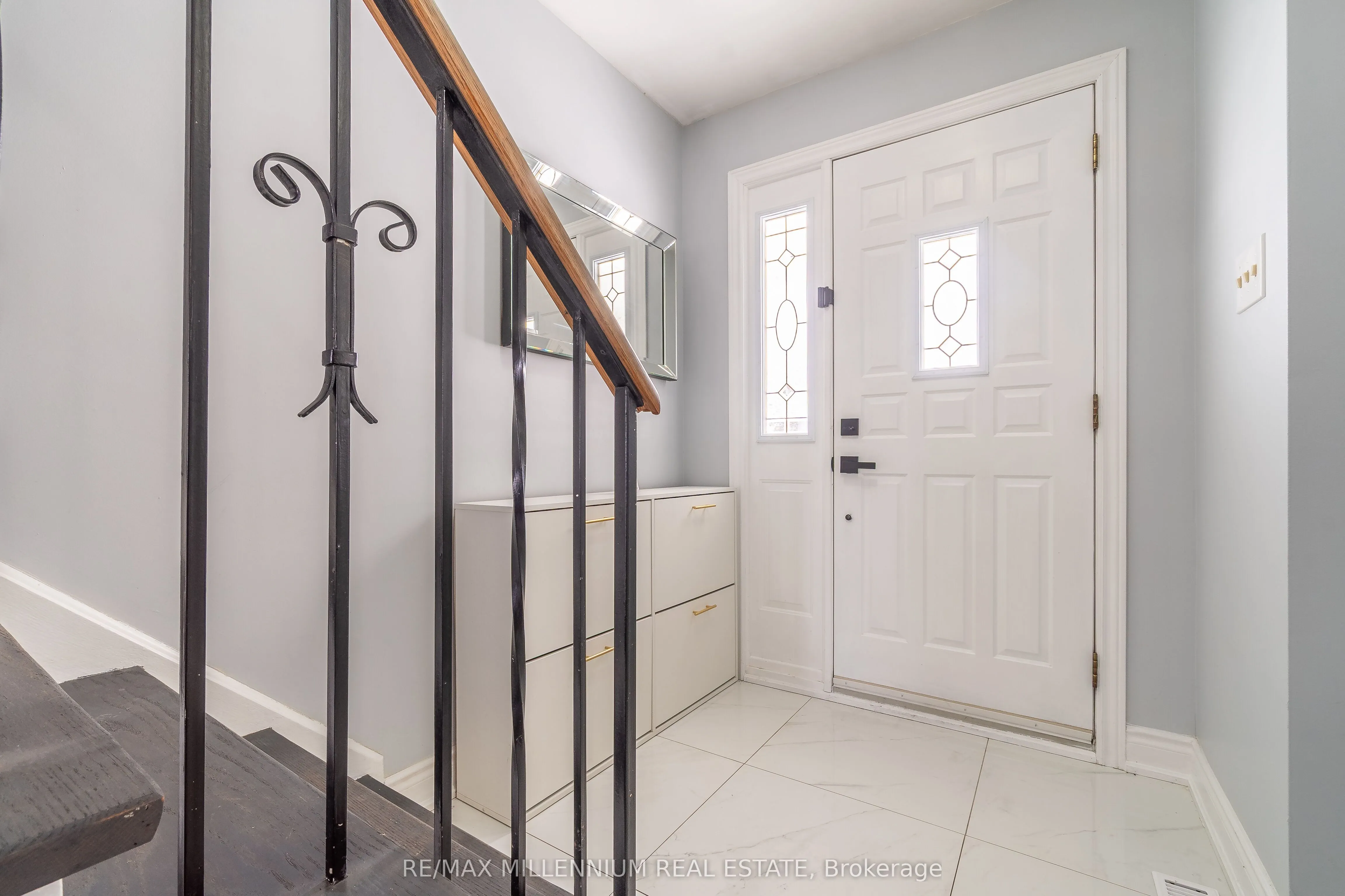 52 Village Court, #26