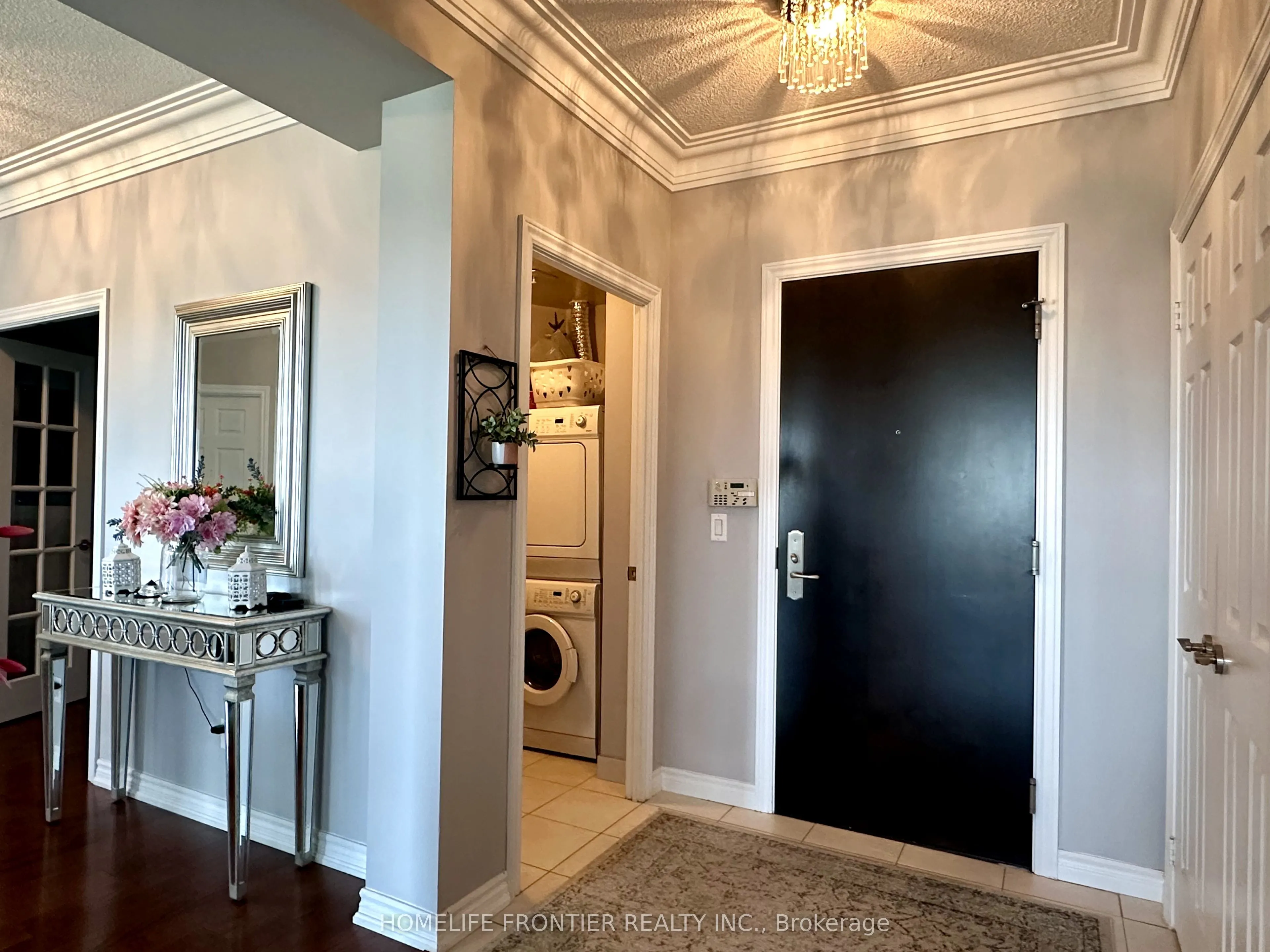 1135 royal york Road, #903