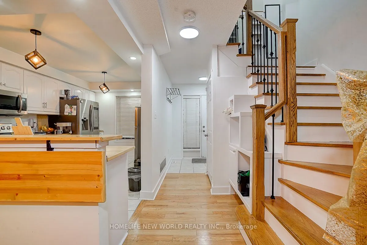 199 Hillcrest Avenue, #10