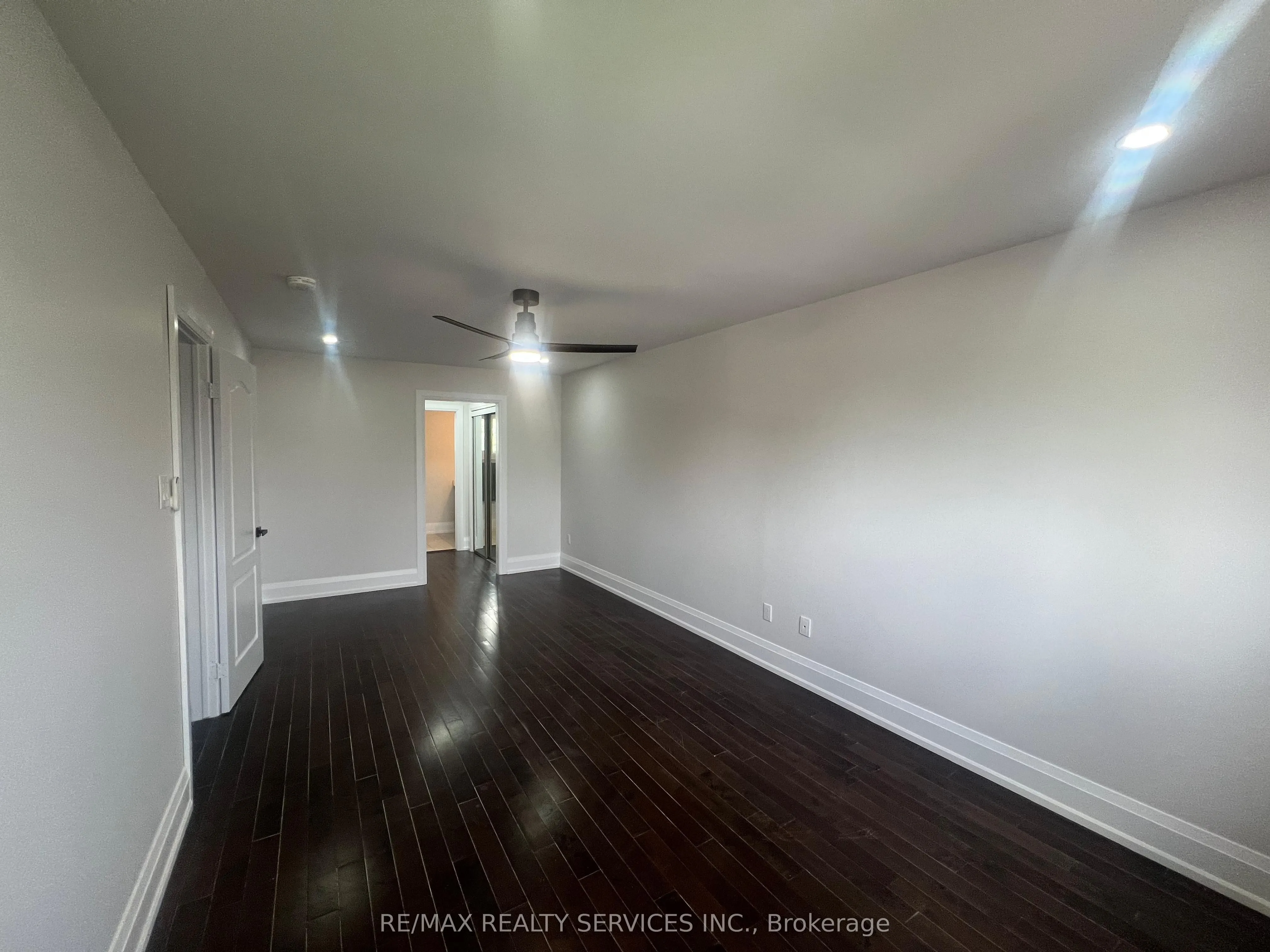 42 Dundalk Crescent
