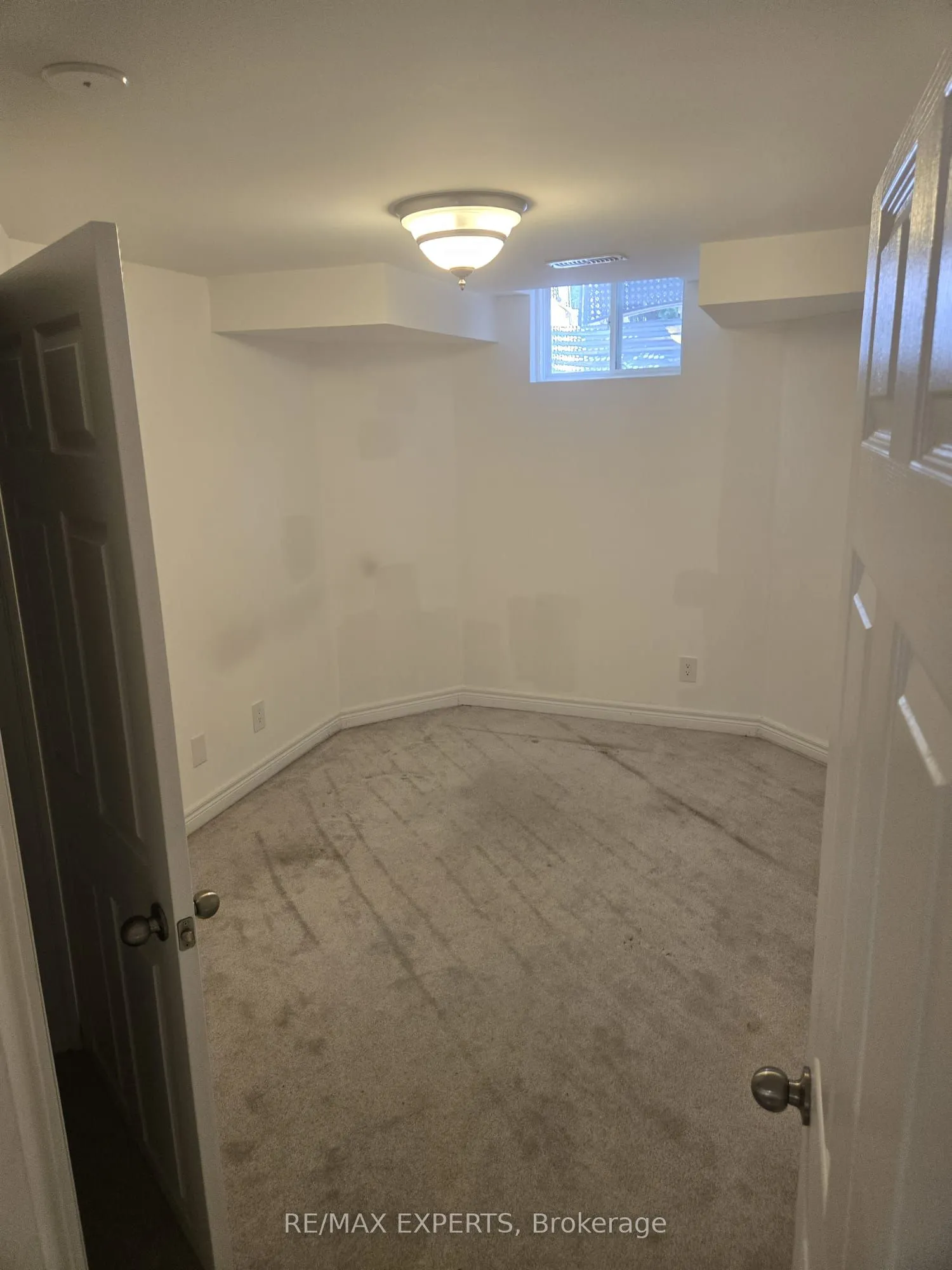20 Deer Valley Drive #Bsmt