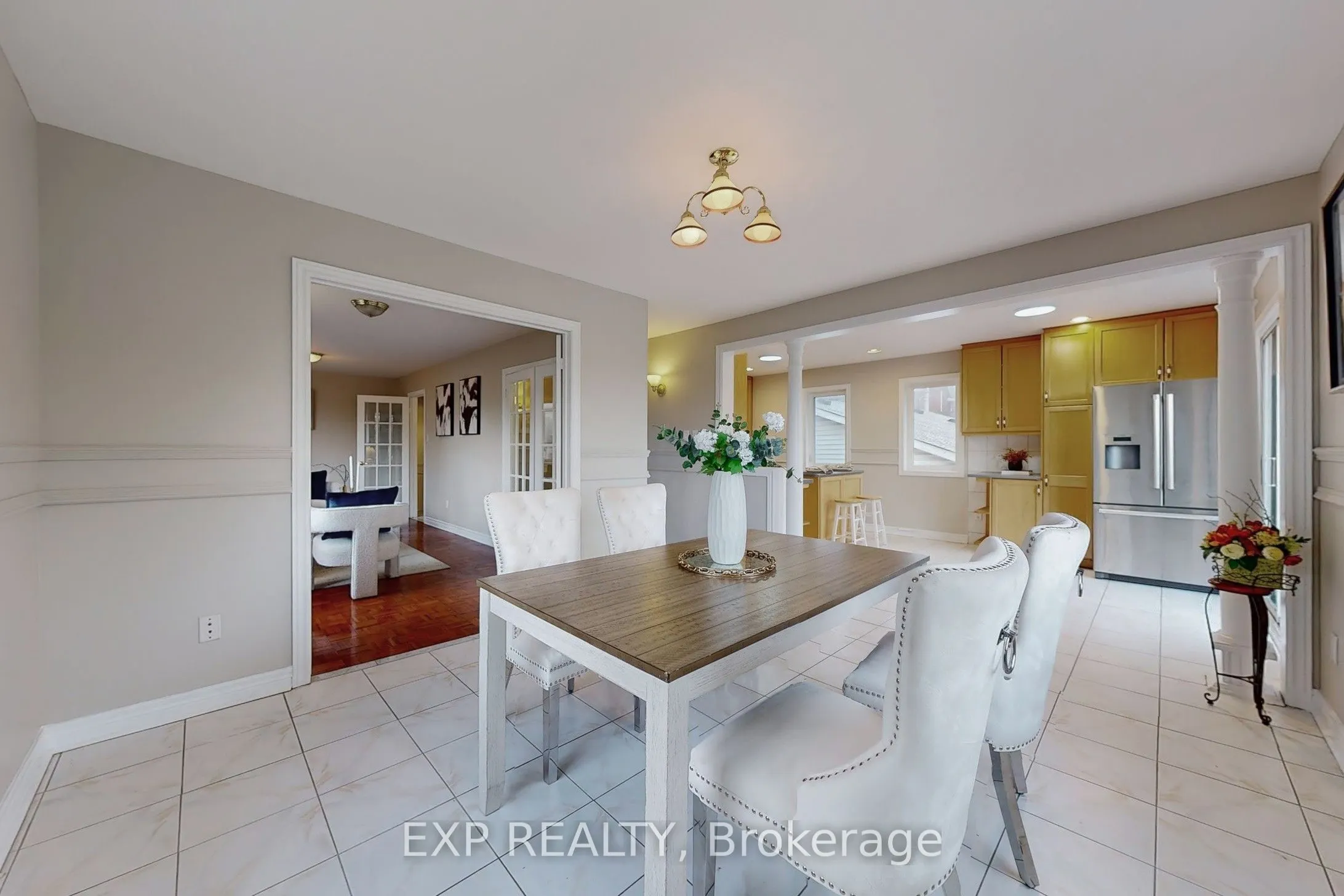 6 English Street