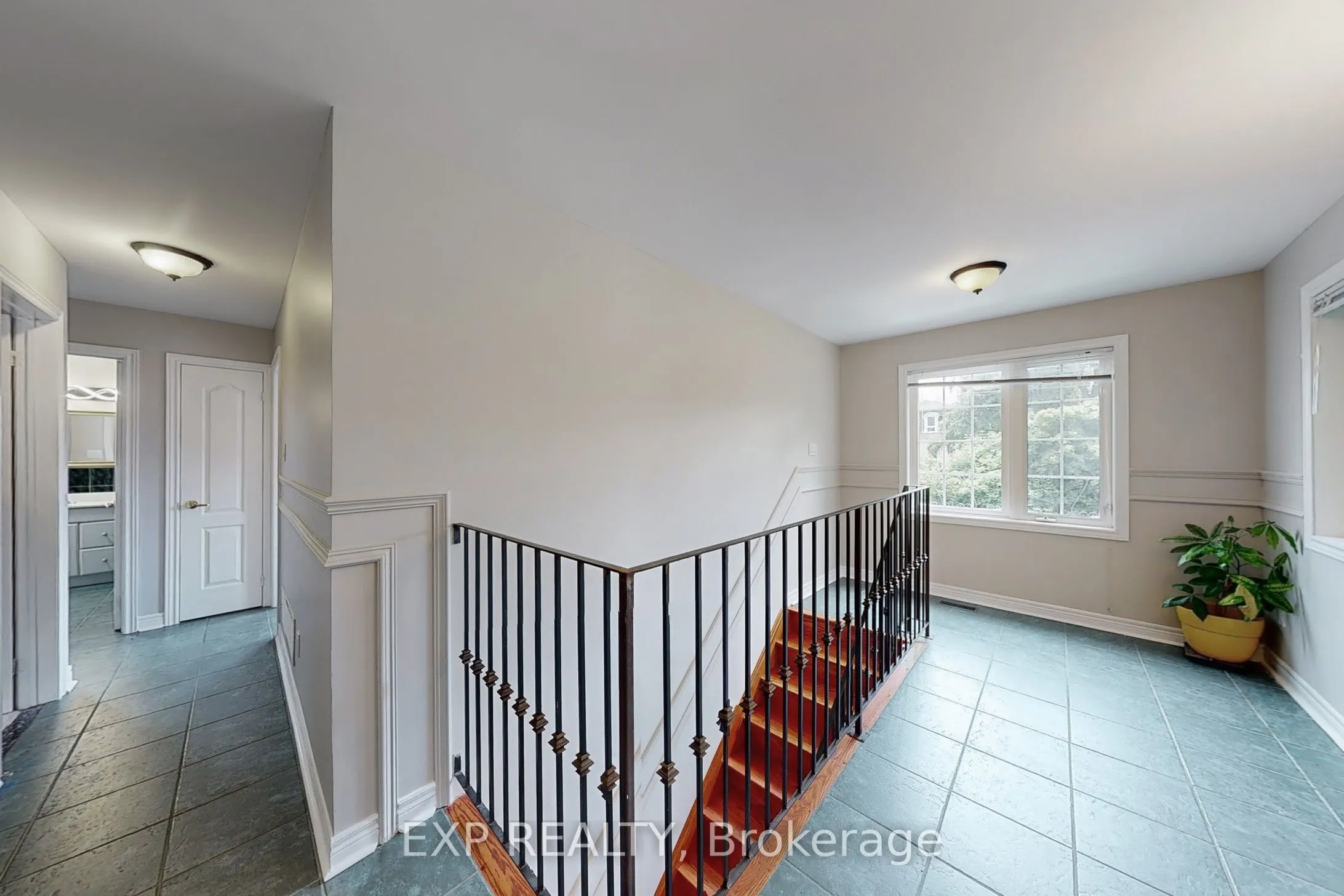 6 English Street