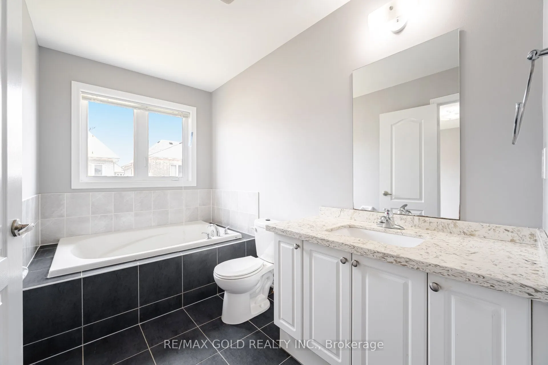 67 Yardley Crescent