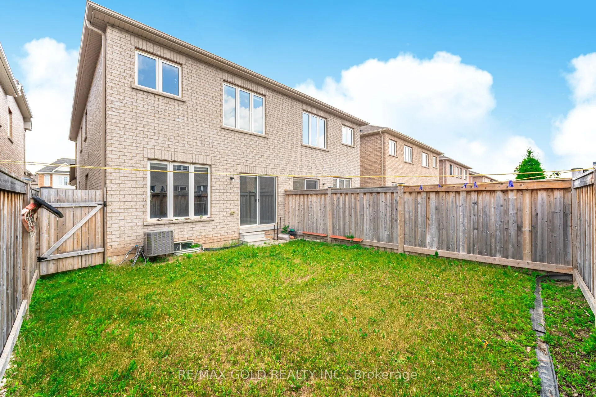 67 Yardley Crescent