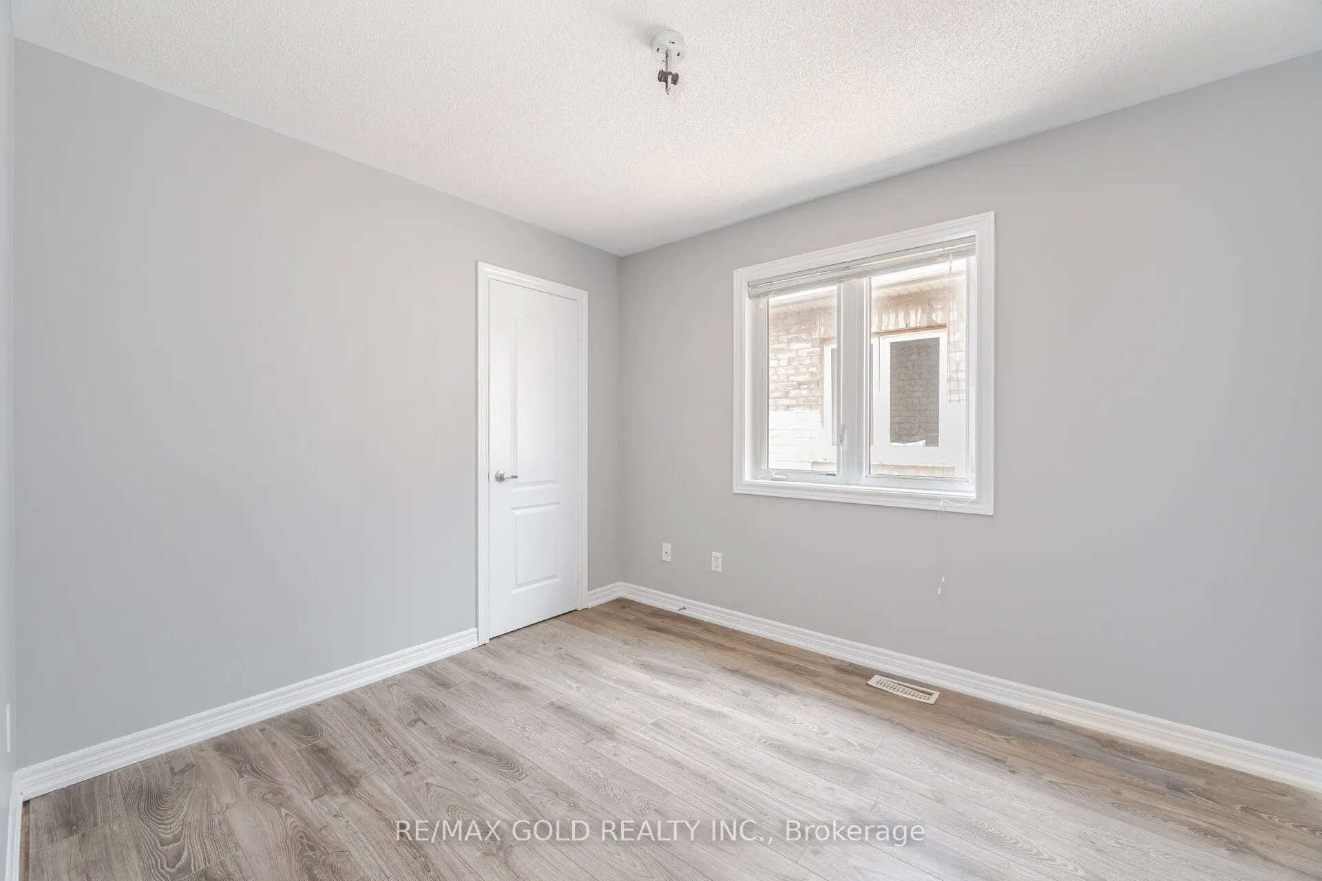 67 Yardley Crescent