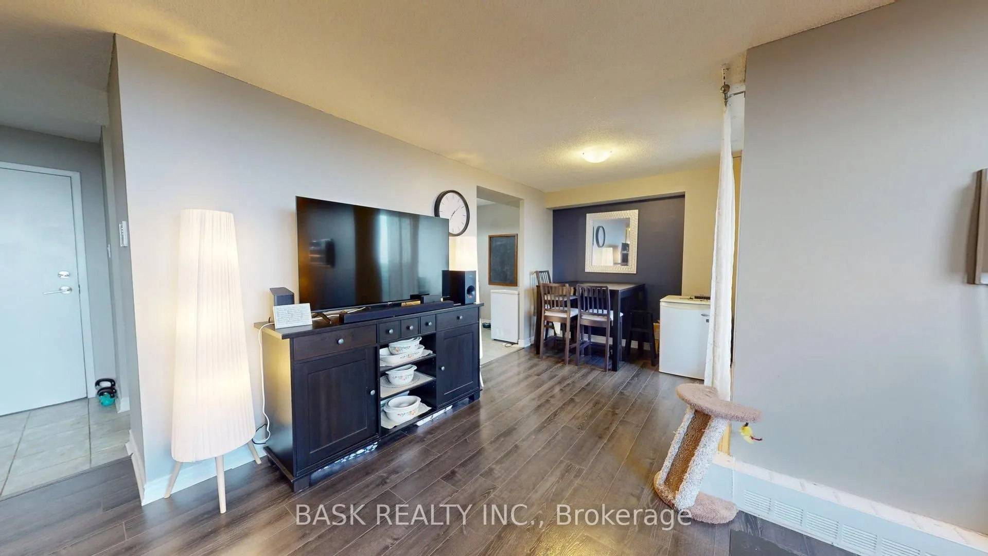 2900 Battleford Road, #706