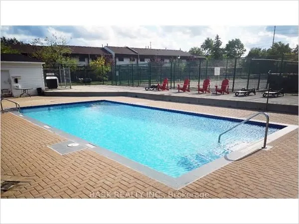 2900 Battleford Road, #706