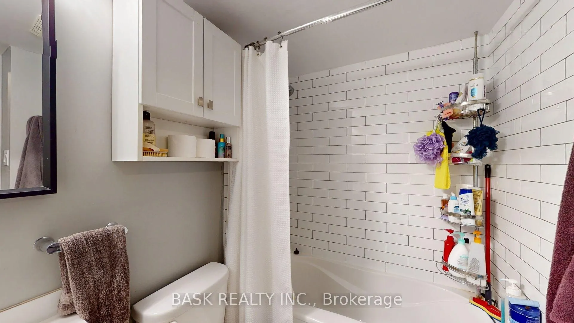 2900 Battleford Road, #706