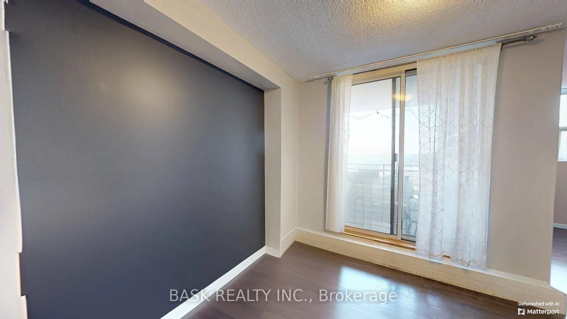 2900 Battleford Road, #706