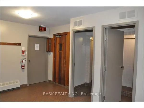 2900 Battleford Road, #706