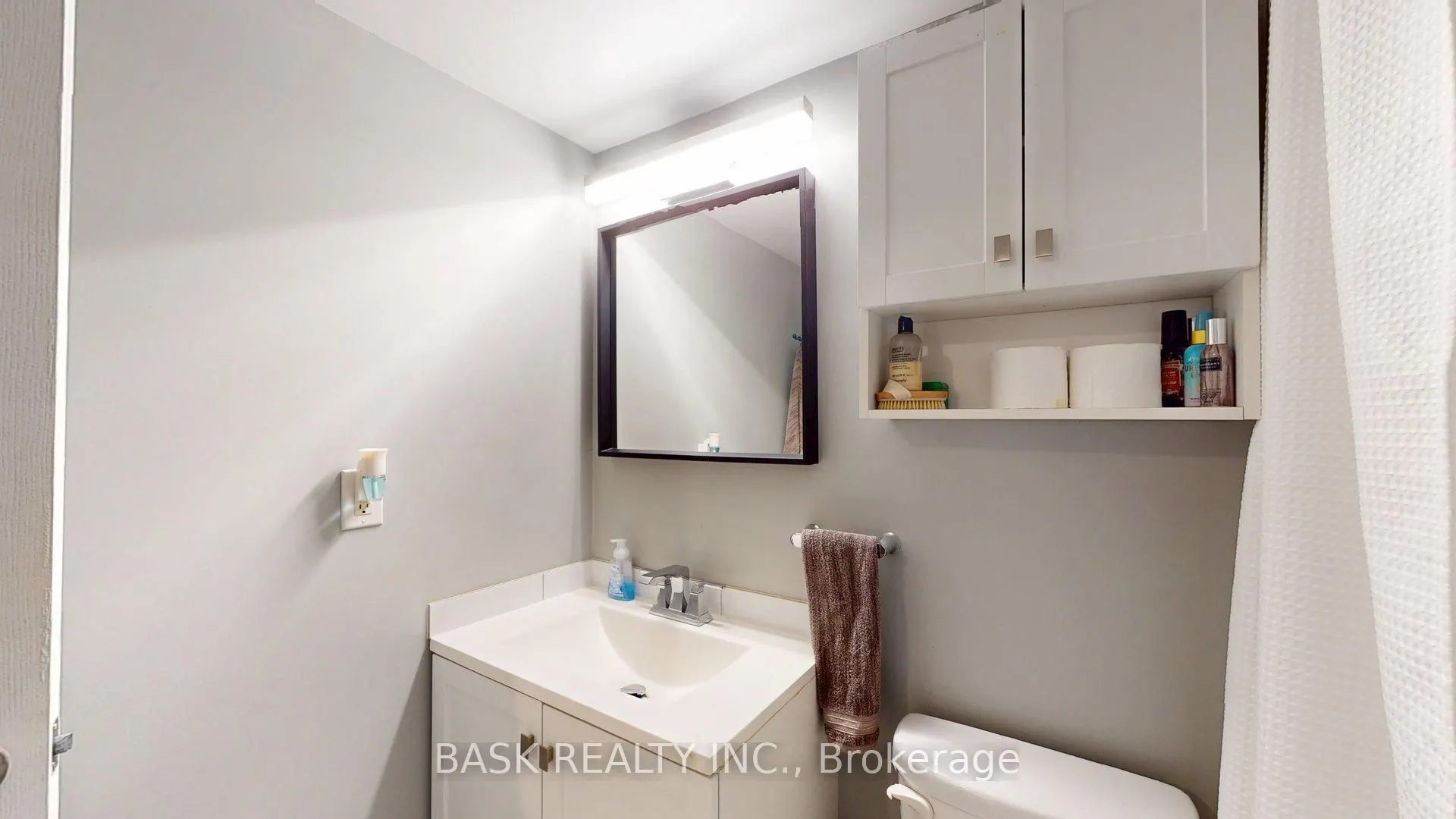 2900 Battleford Road, #706