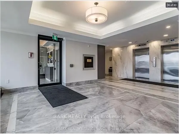 2900 Battleford Road, #706
